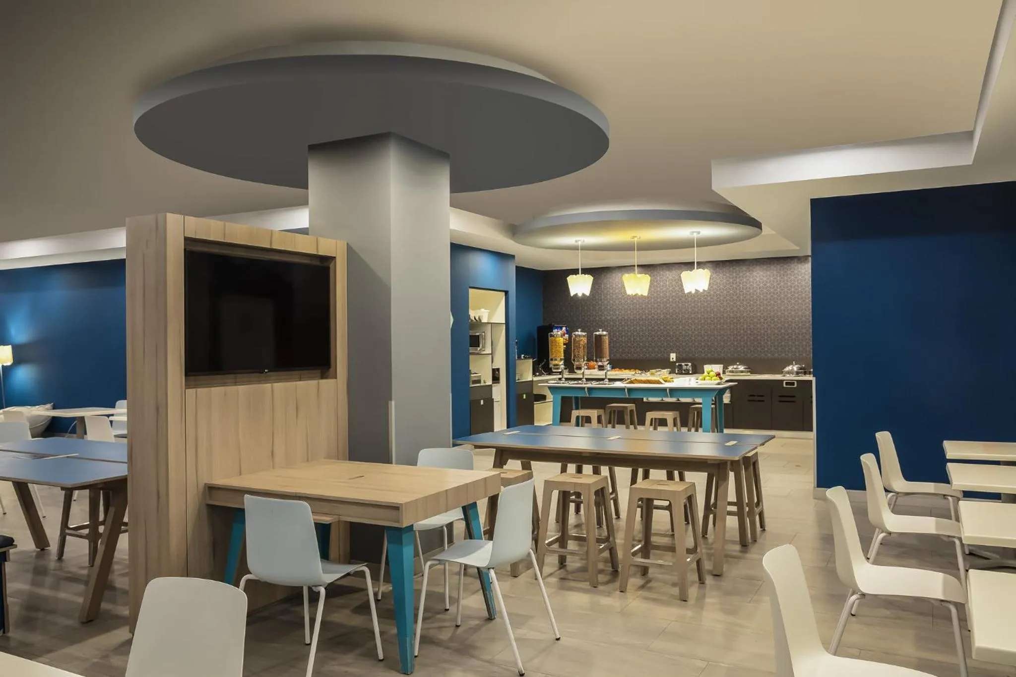 Restaurant/places to eat in One Monterrey Tecnologico