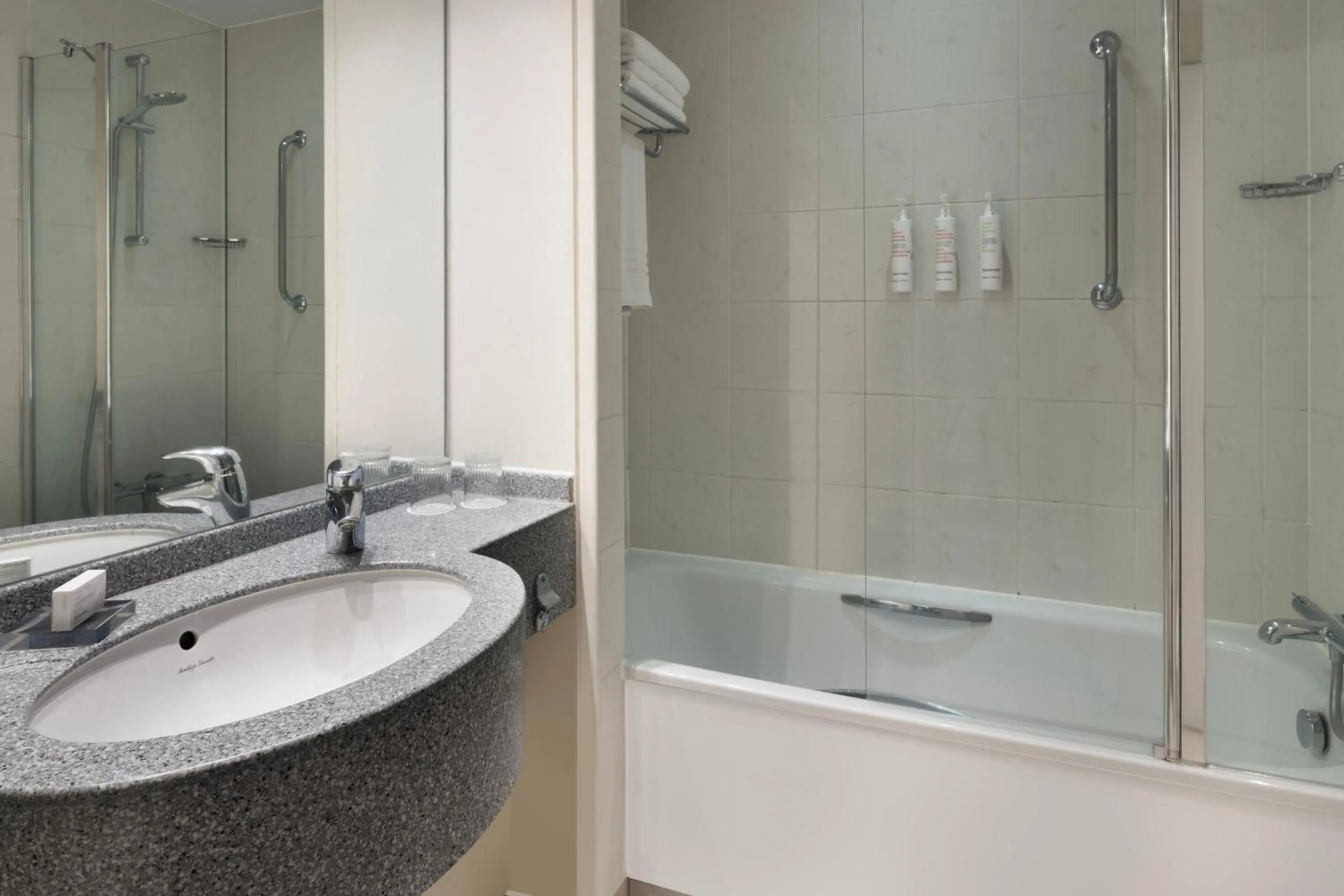Bathroom in Delta Hotels by Marriott Waltham Abbey