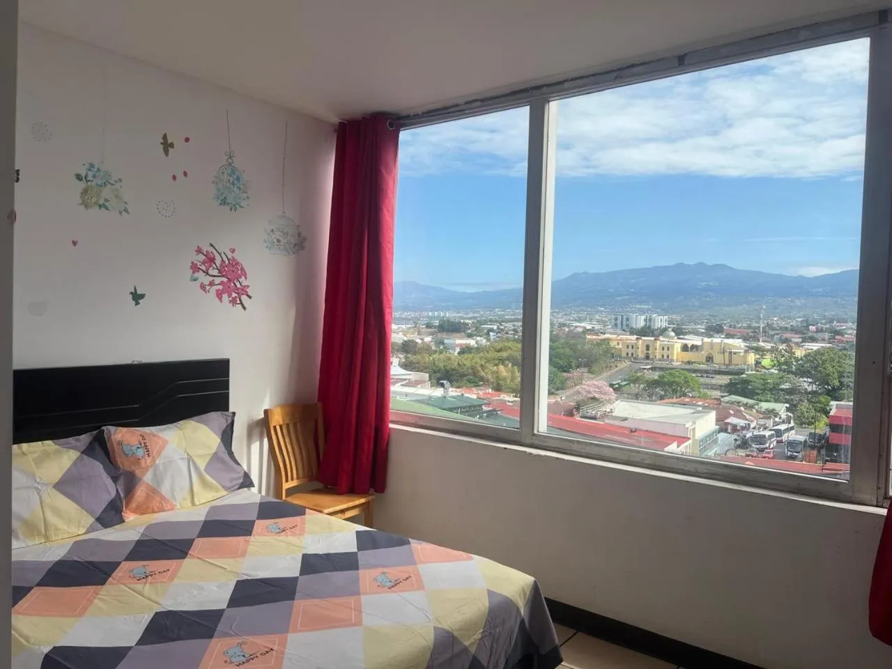 Bed in La Fortuna Roja