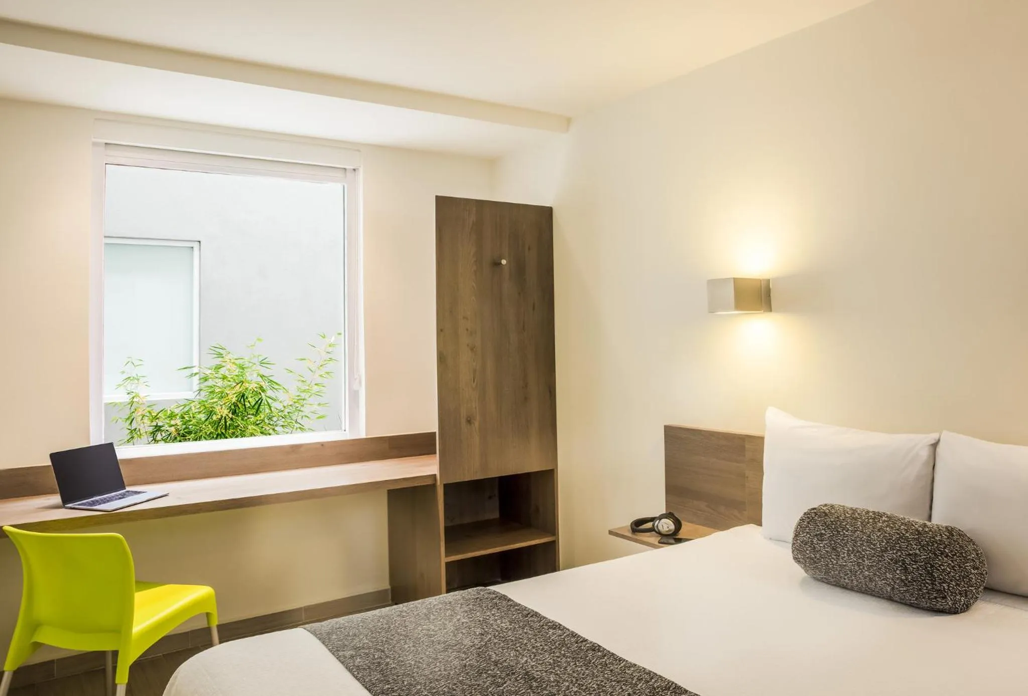 Photo of the whole room, Bed in One Ciudad de Mexico La Raza