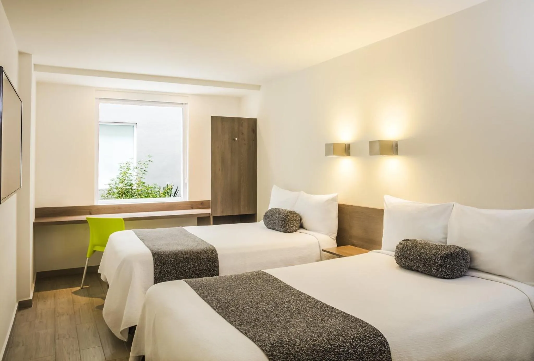 Photo of the whole room, Bed in One Ciudad de Mexico La Raza