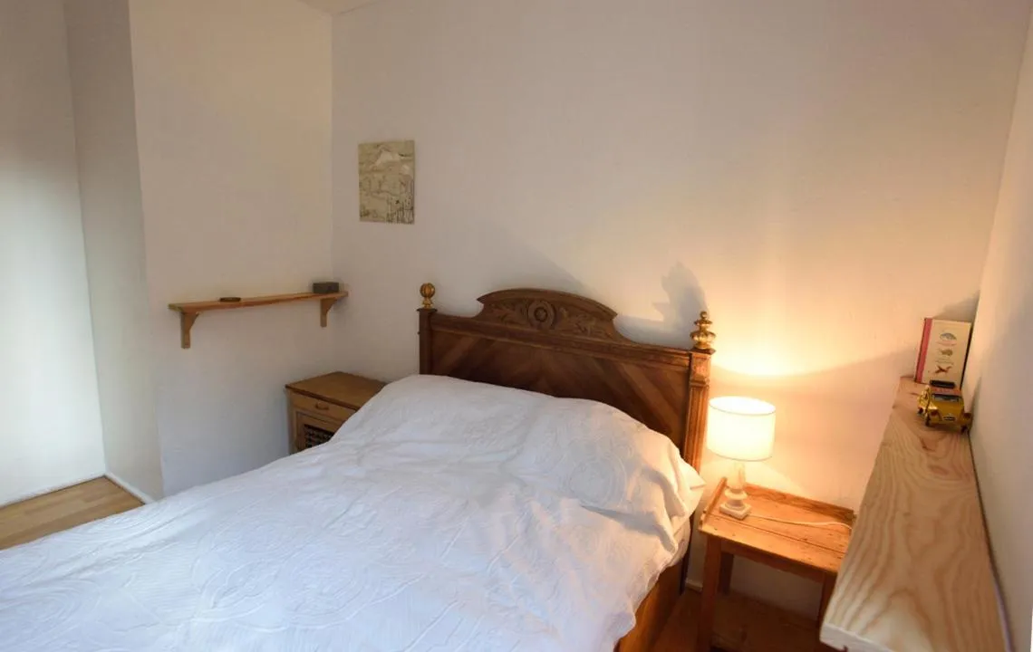 Bed in la chambre claire