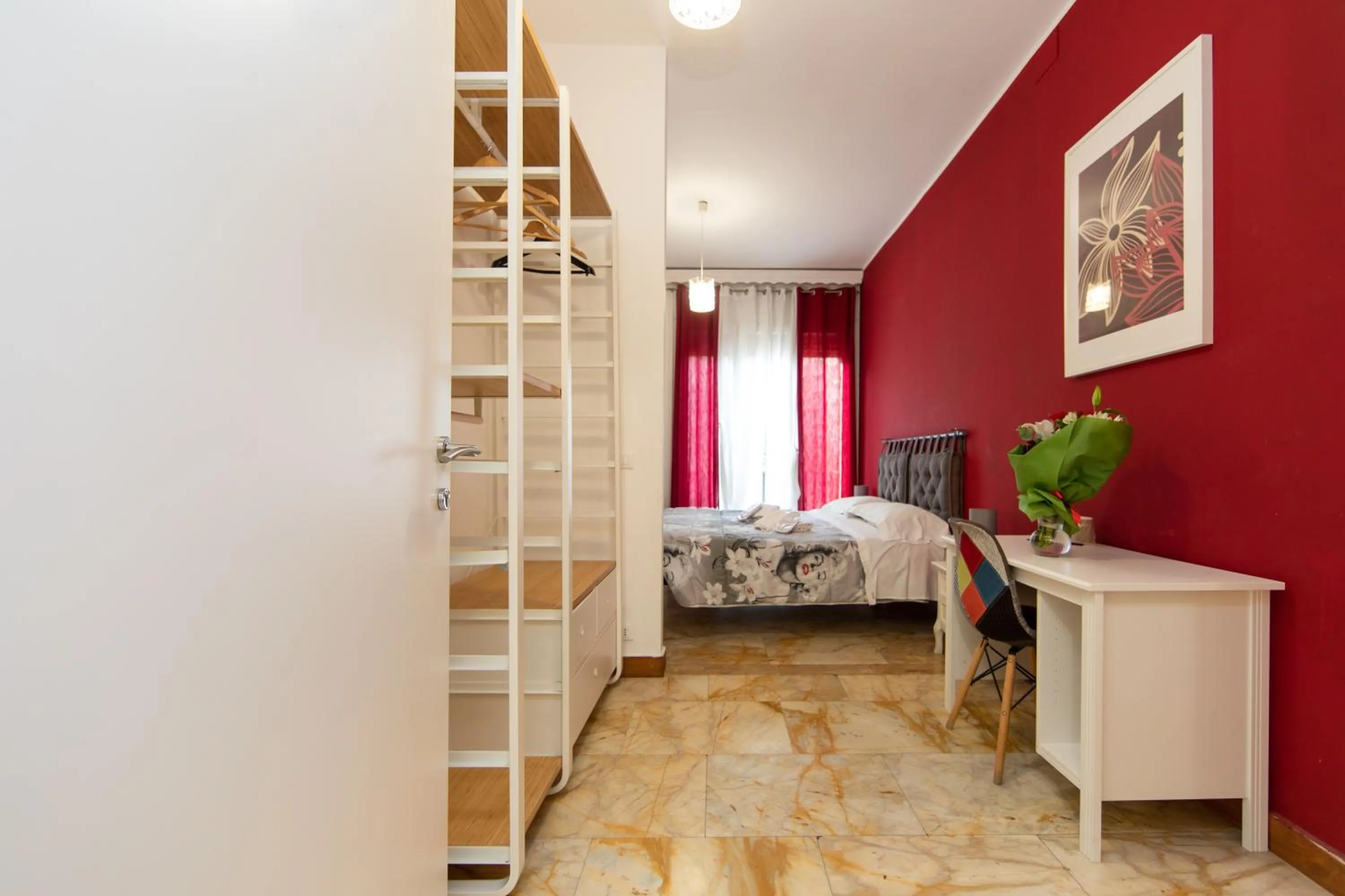 Photo of the whole room, Bed in L'Imperiale RomaTrastevere