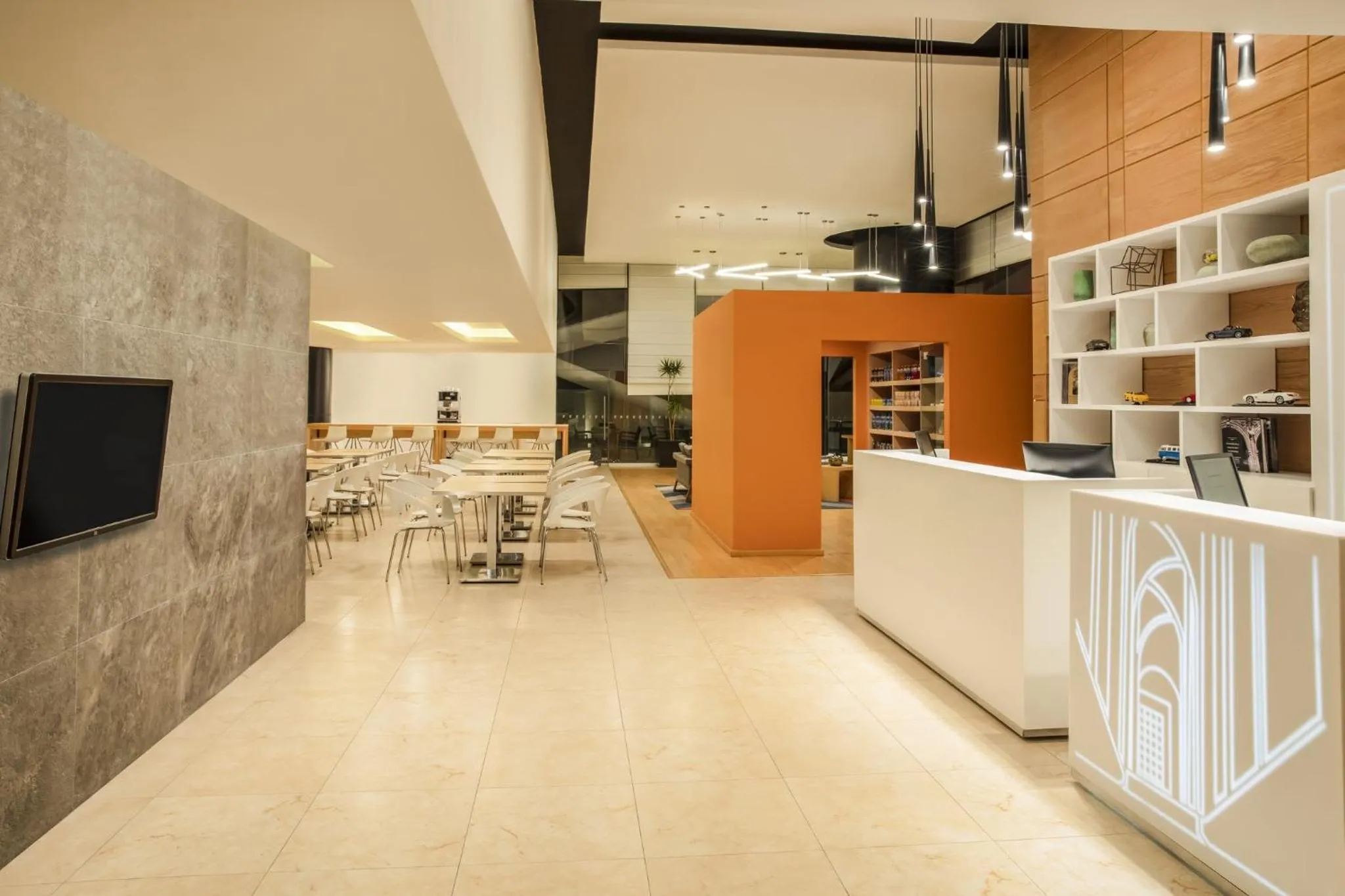 Lobby or reception in Fiesta Inn Express Queretaro Constituyentes