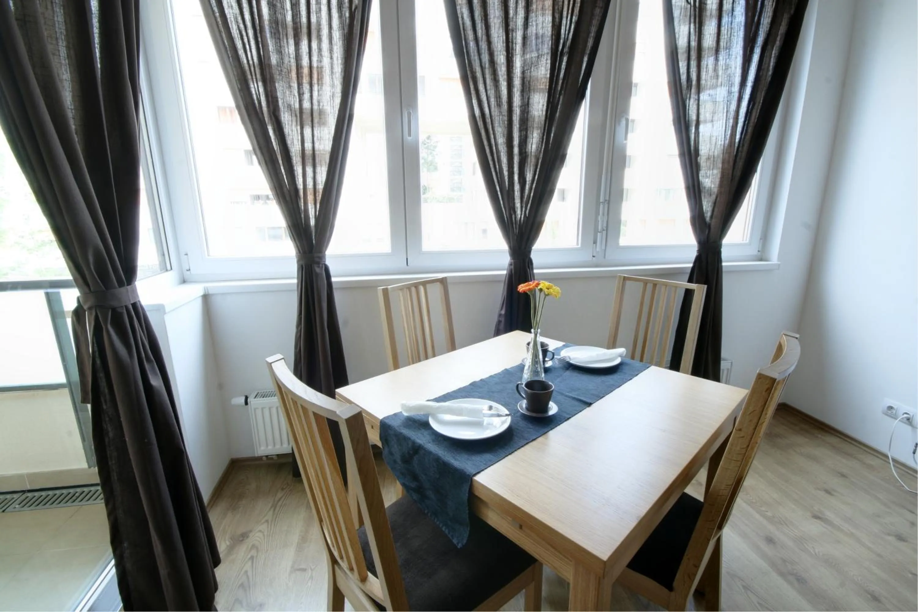 Dining area in Vision Apartments Budapest