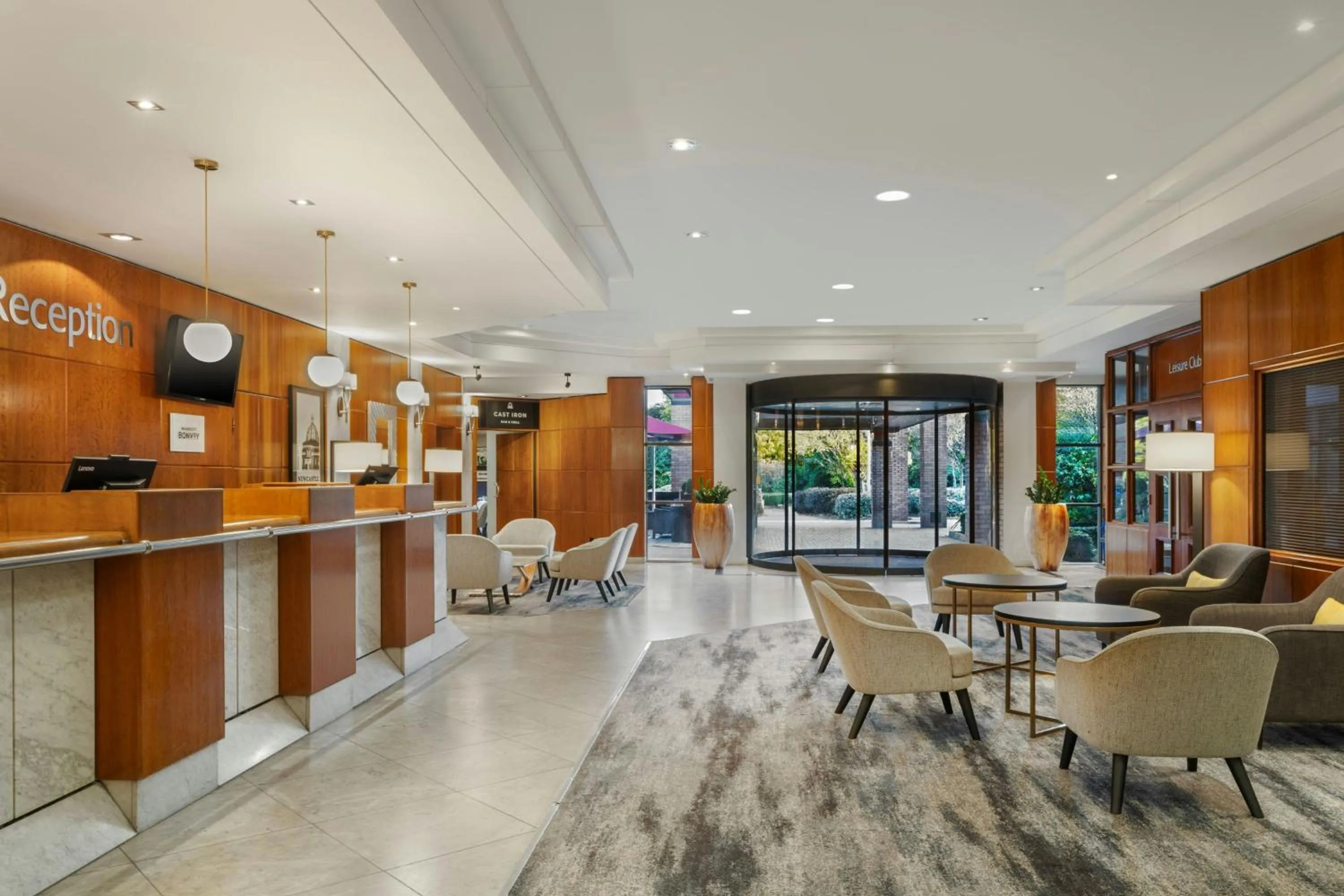 Lobby or reception in Delta Hotels by Marriott Newcastle Gateshead