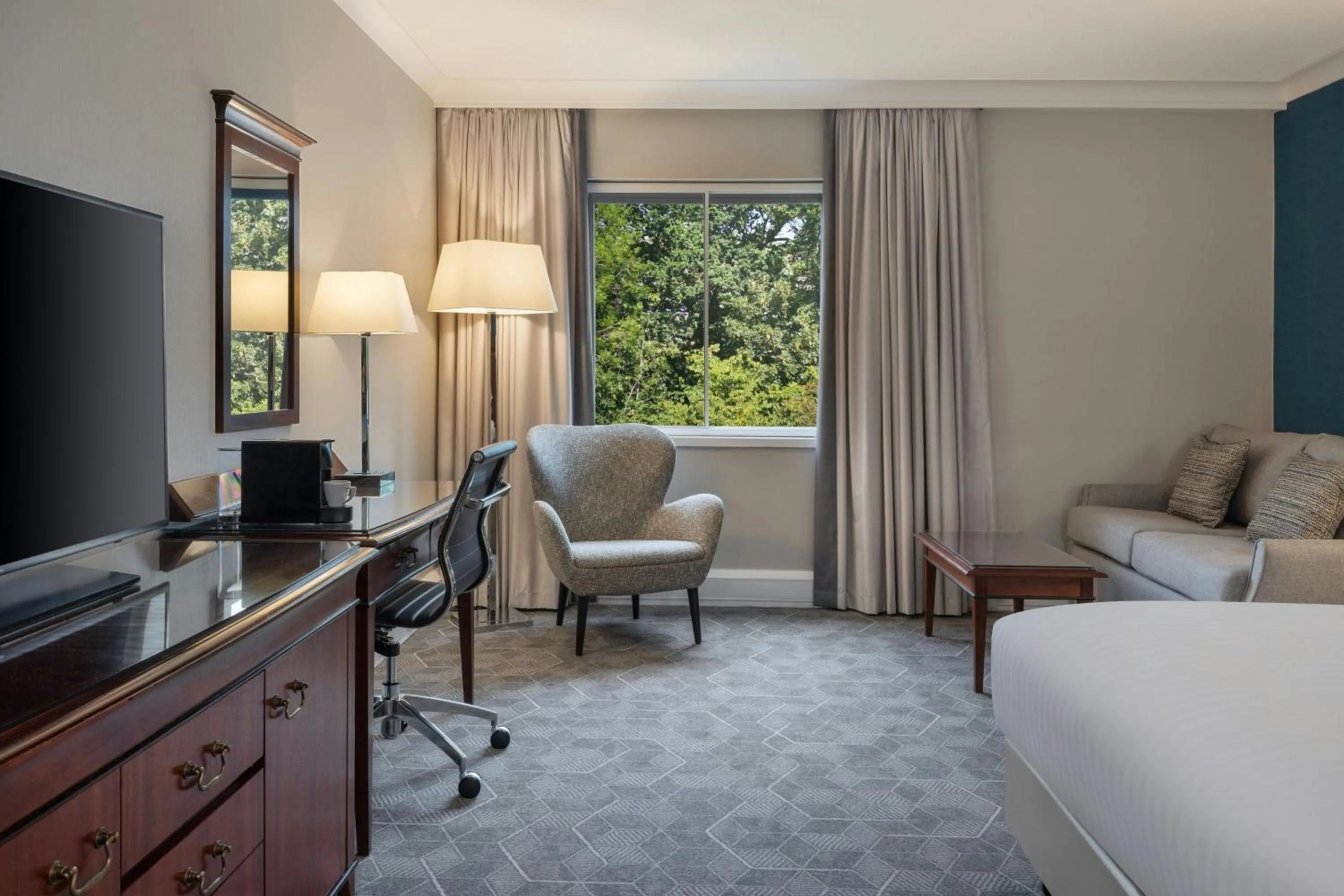 Photo of the whole room, Bed in Delta Hotels by Marriott Newcastle Gateshead