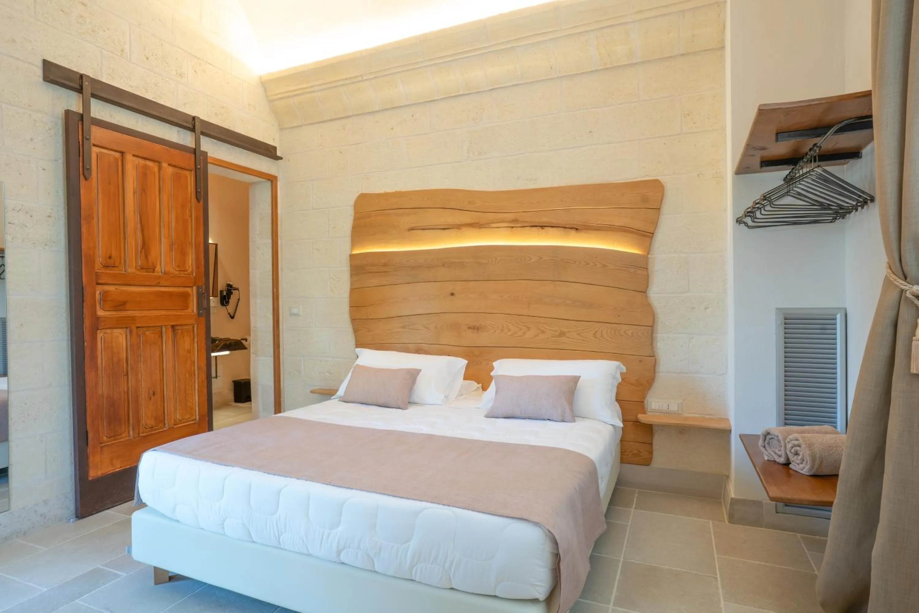Bed in Masseria Le Lamie