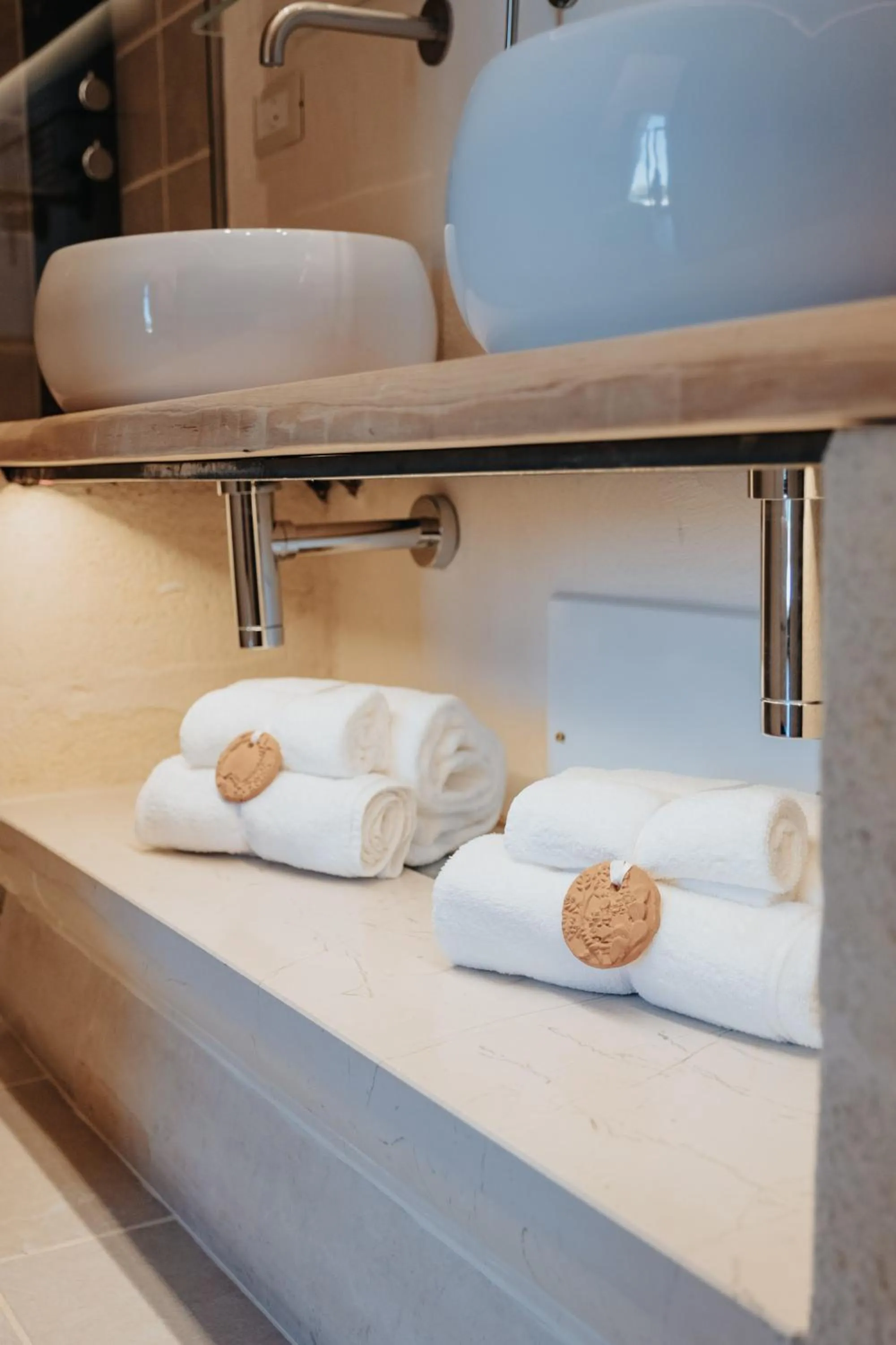 Bathroom in Masseria Le Lamie