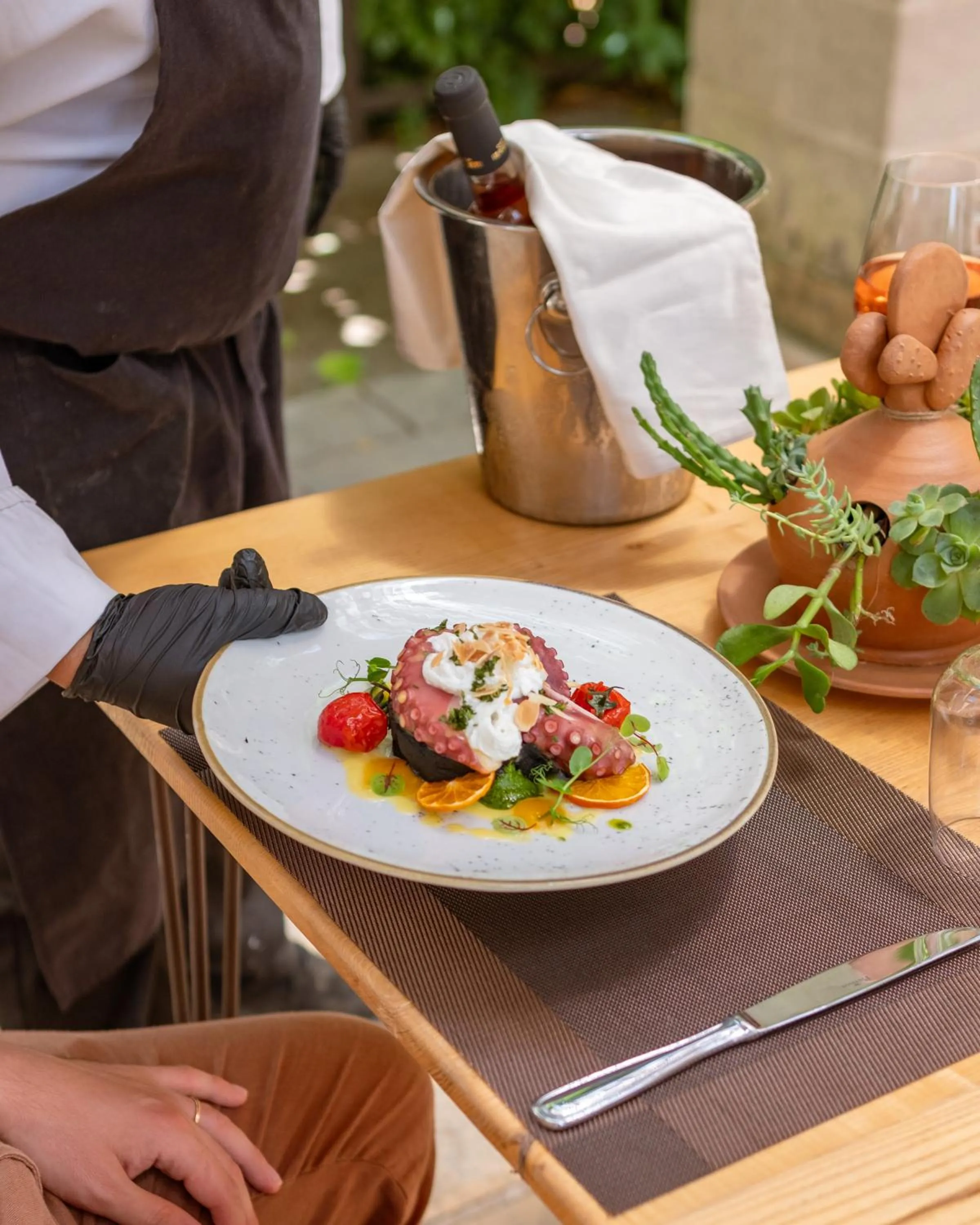 Restaurant/places to eat in Masseria Le Lamie