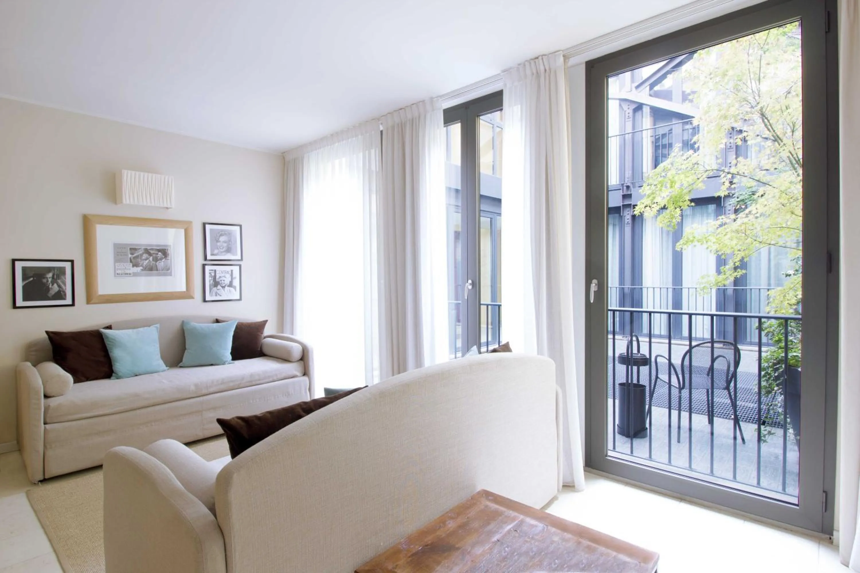 Living room in Adriano Residence