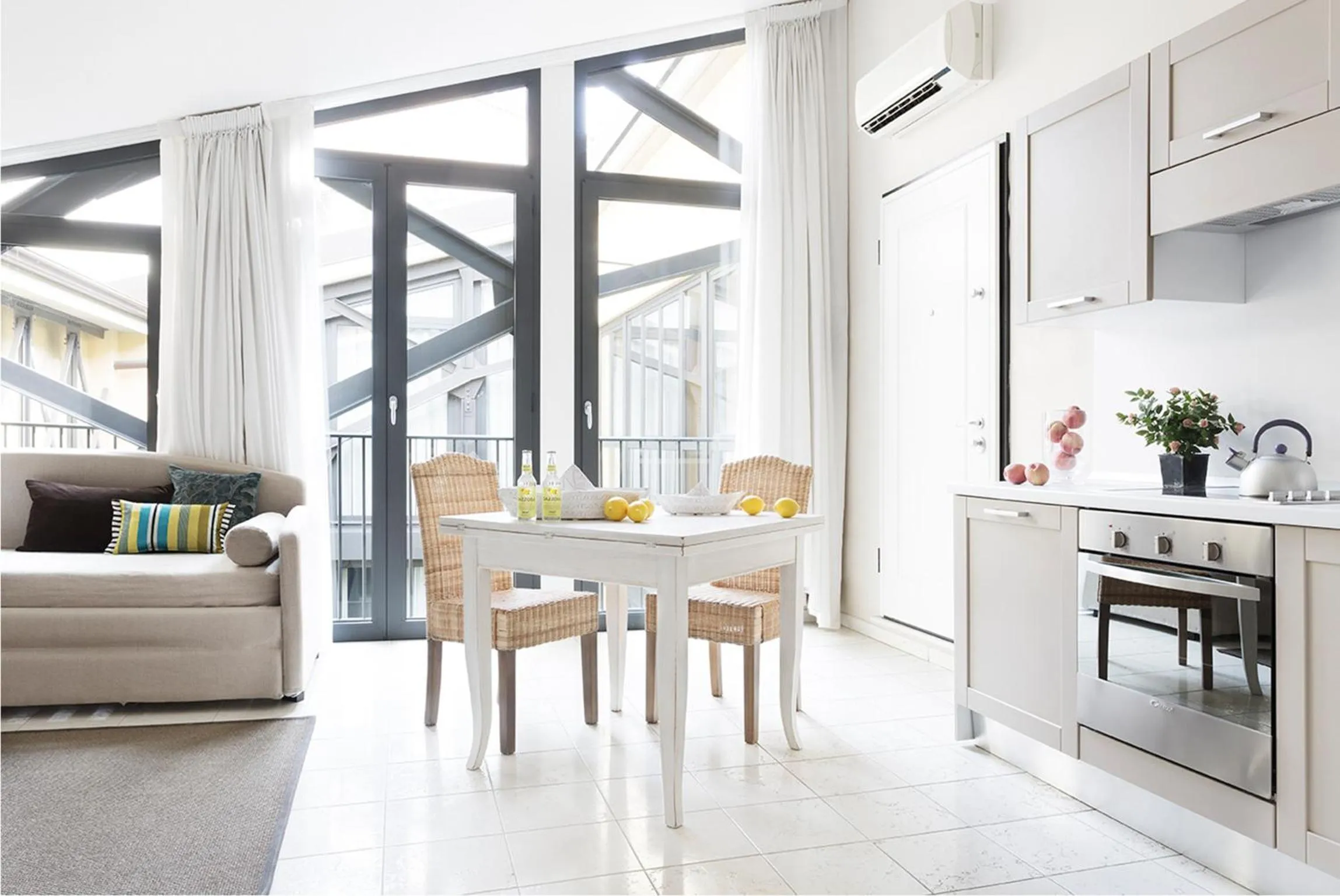 Kitchen or kitchenette in Adriano Residence