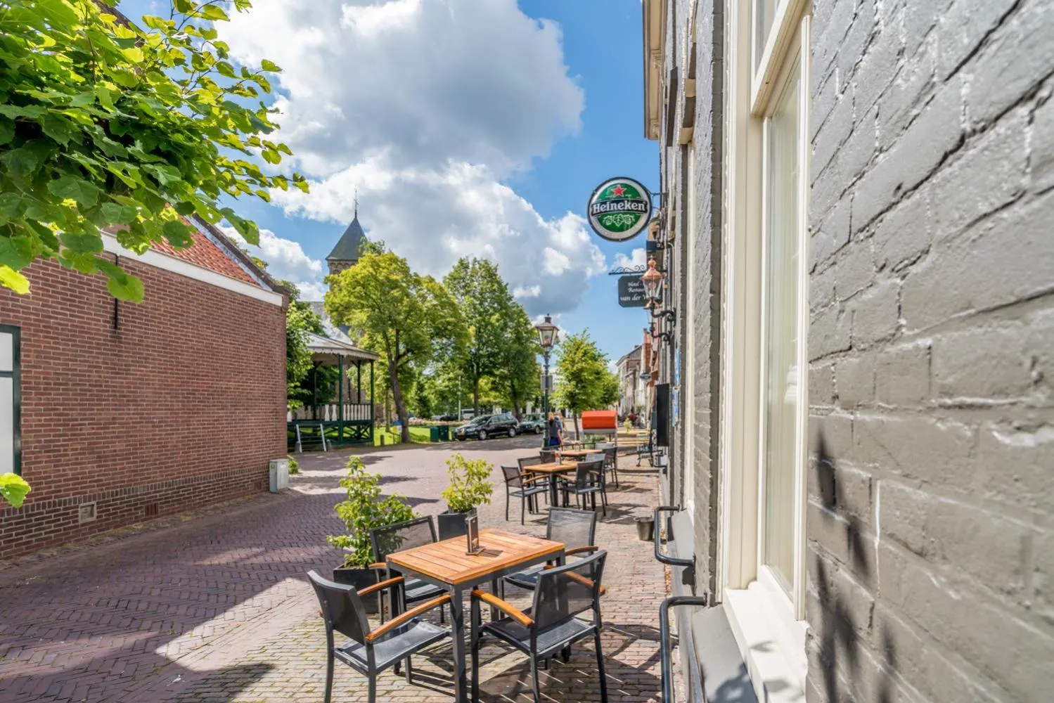 Facade/entrance in Hotel-Restaurant van der Weijde