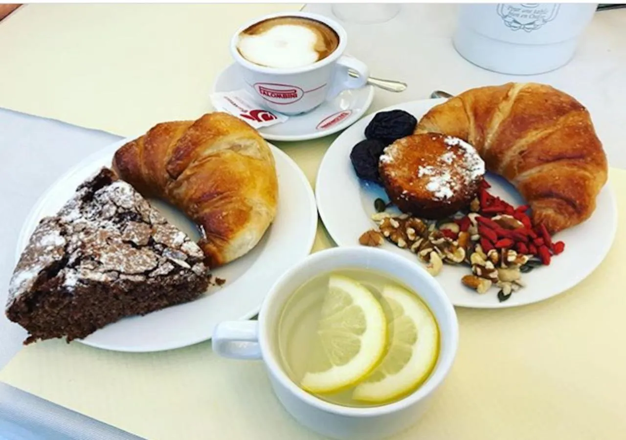 Food and drinks in Zenit Hotel