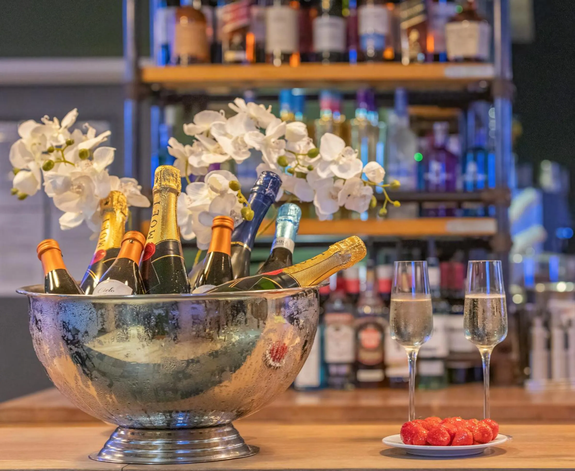 Lounge or bar in Meon Valley Hotel, Golf & Country Club