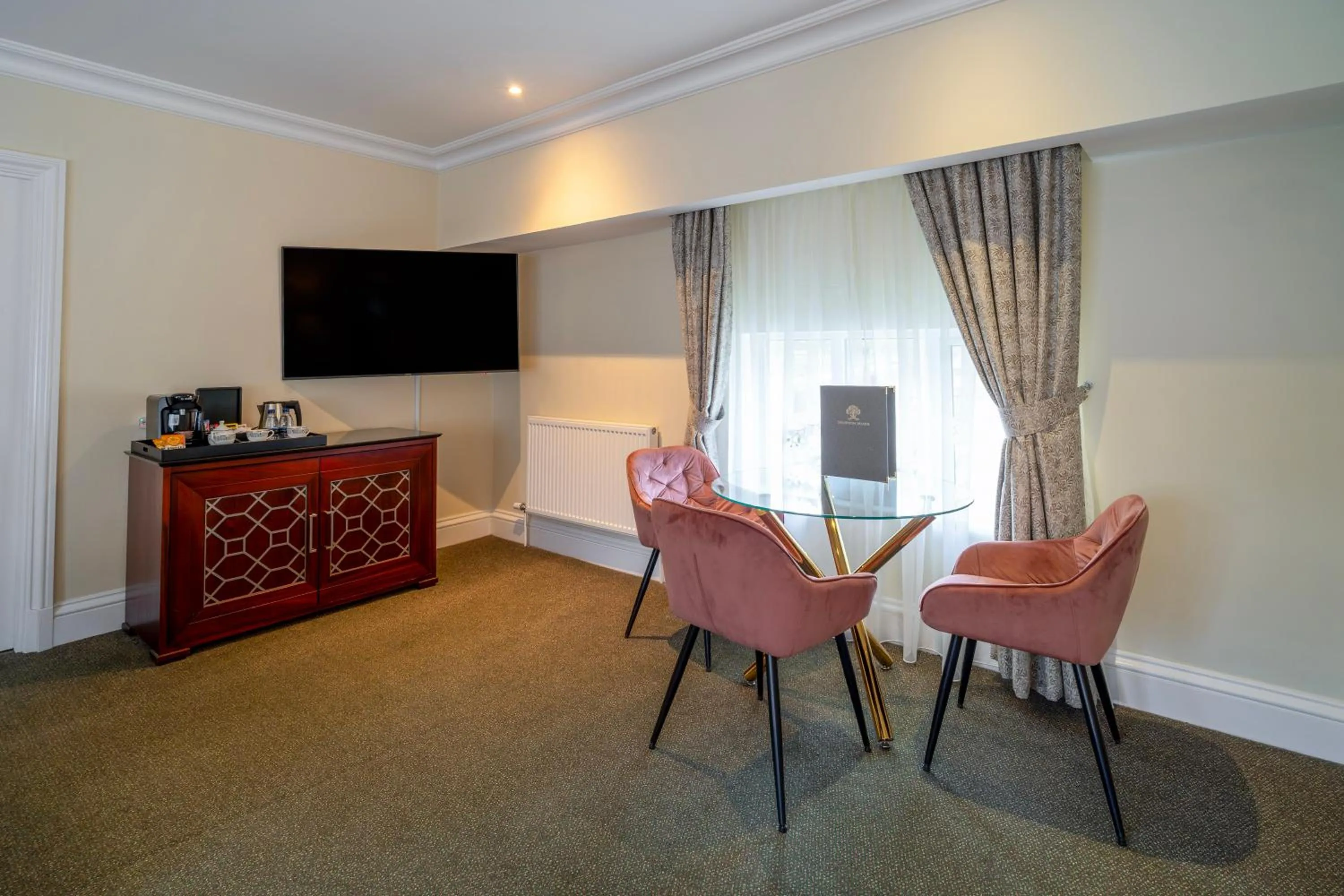 Living room in Sprowston Manor Hotel, Golf & Country Club