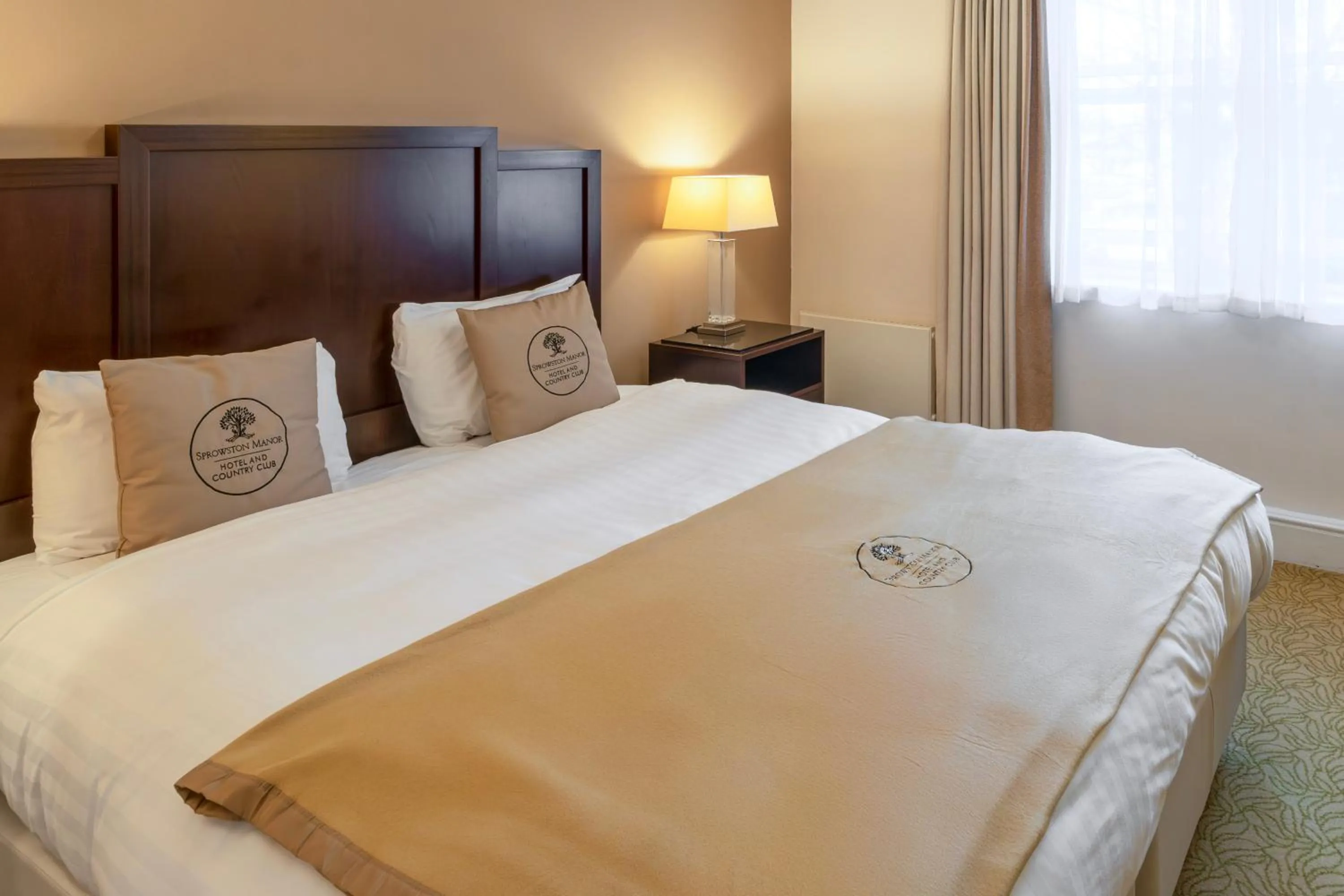 Bed in Sprowston Manor Hotel, Golf & Country Club