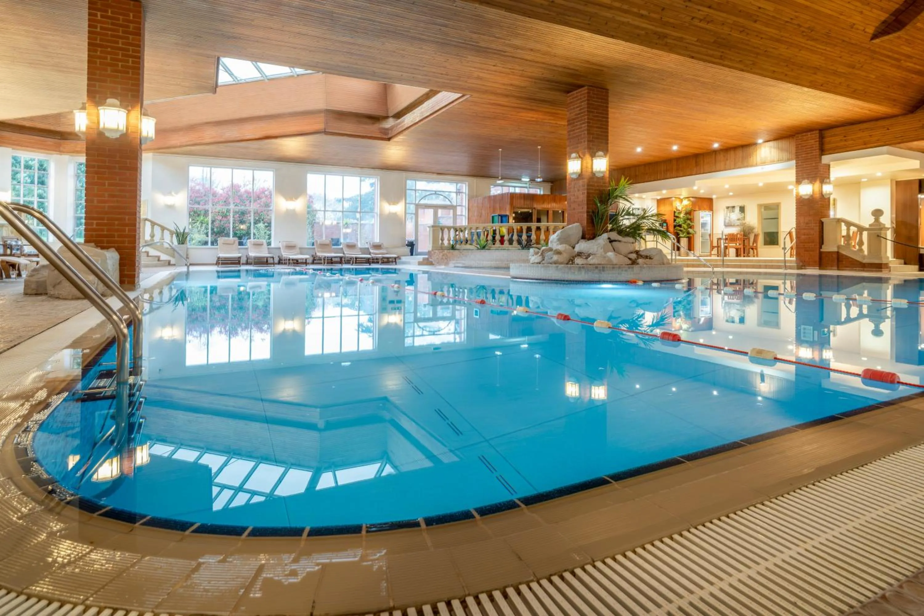 Swimming pool in Sprowston Manor Hotel, Golf & Country Club