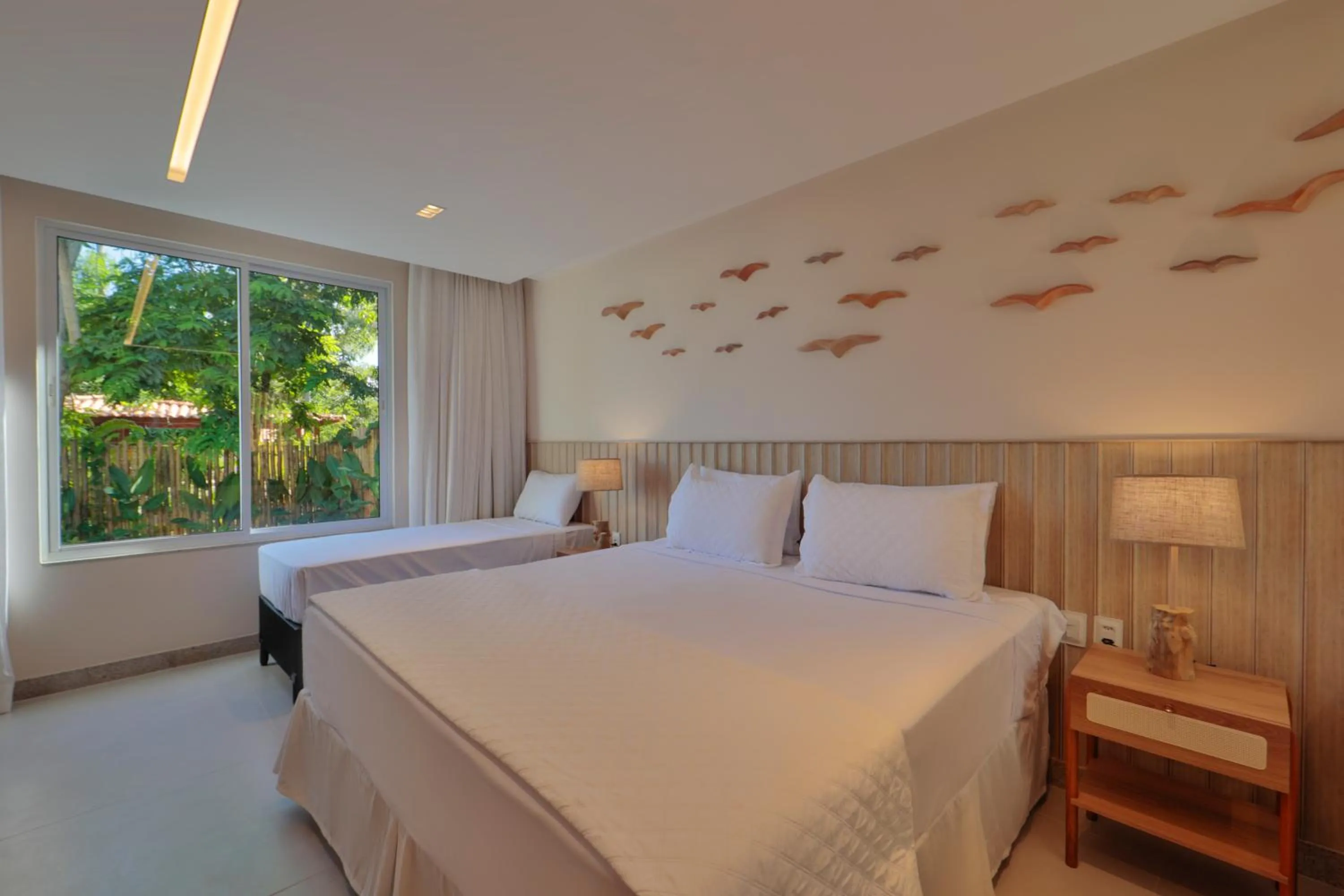 Photo of the whole room, Bed in Pousada Humaitá