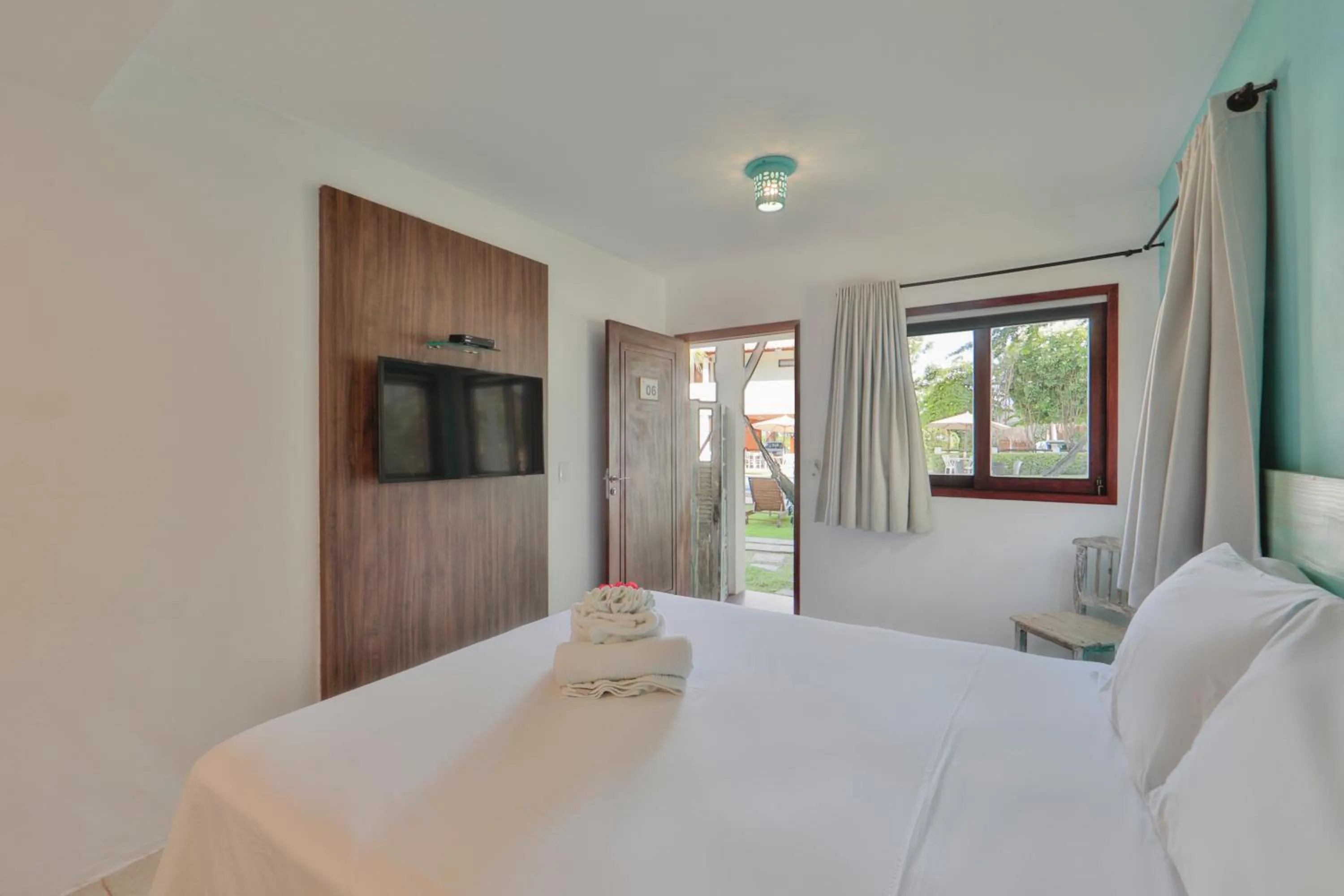 Photo of the whole room, Bed in Pousada Humaitá