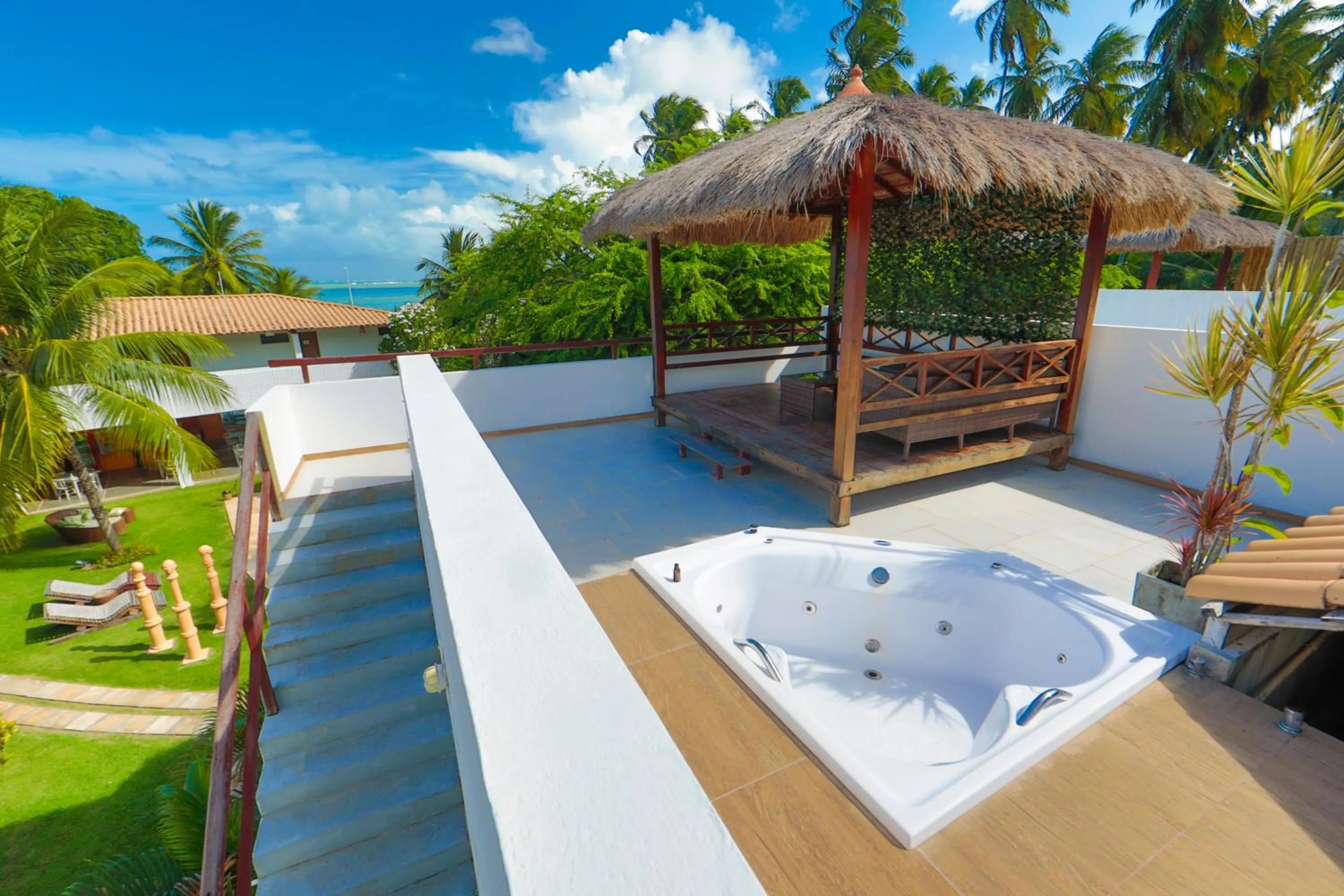 Hot Tub in Pousada Humaitá