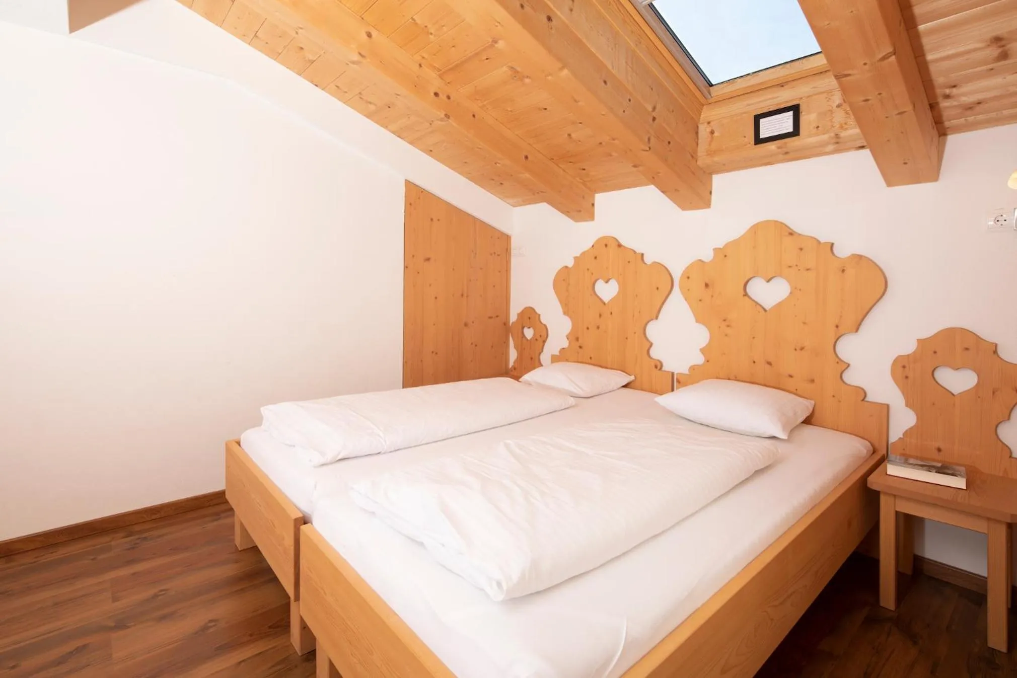 Photo of the whole room, Bed in Hotel Andreas