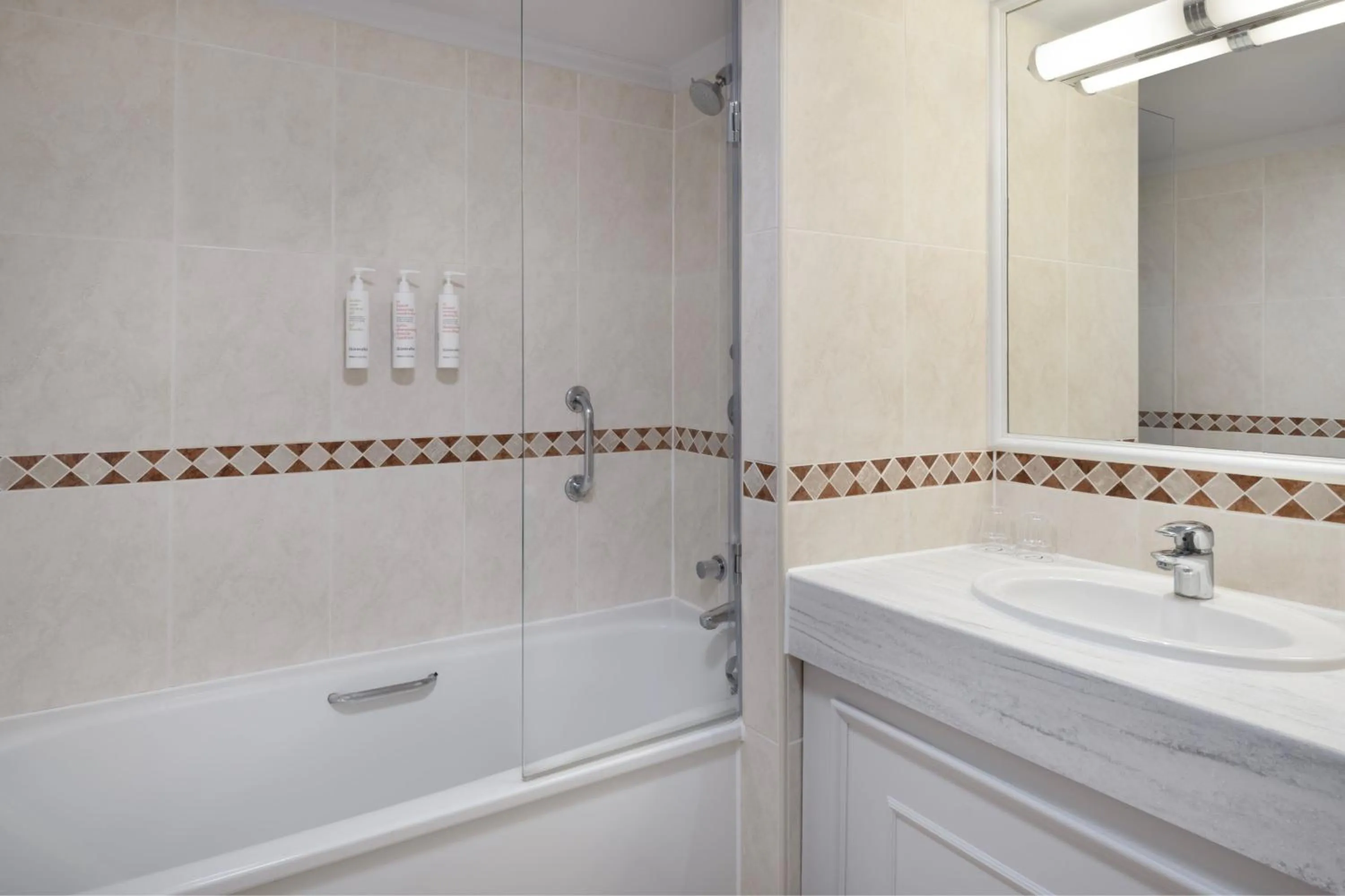 Bathroom in Delta Hotels by Marriott Huntingdon