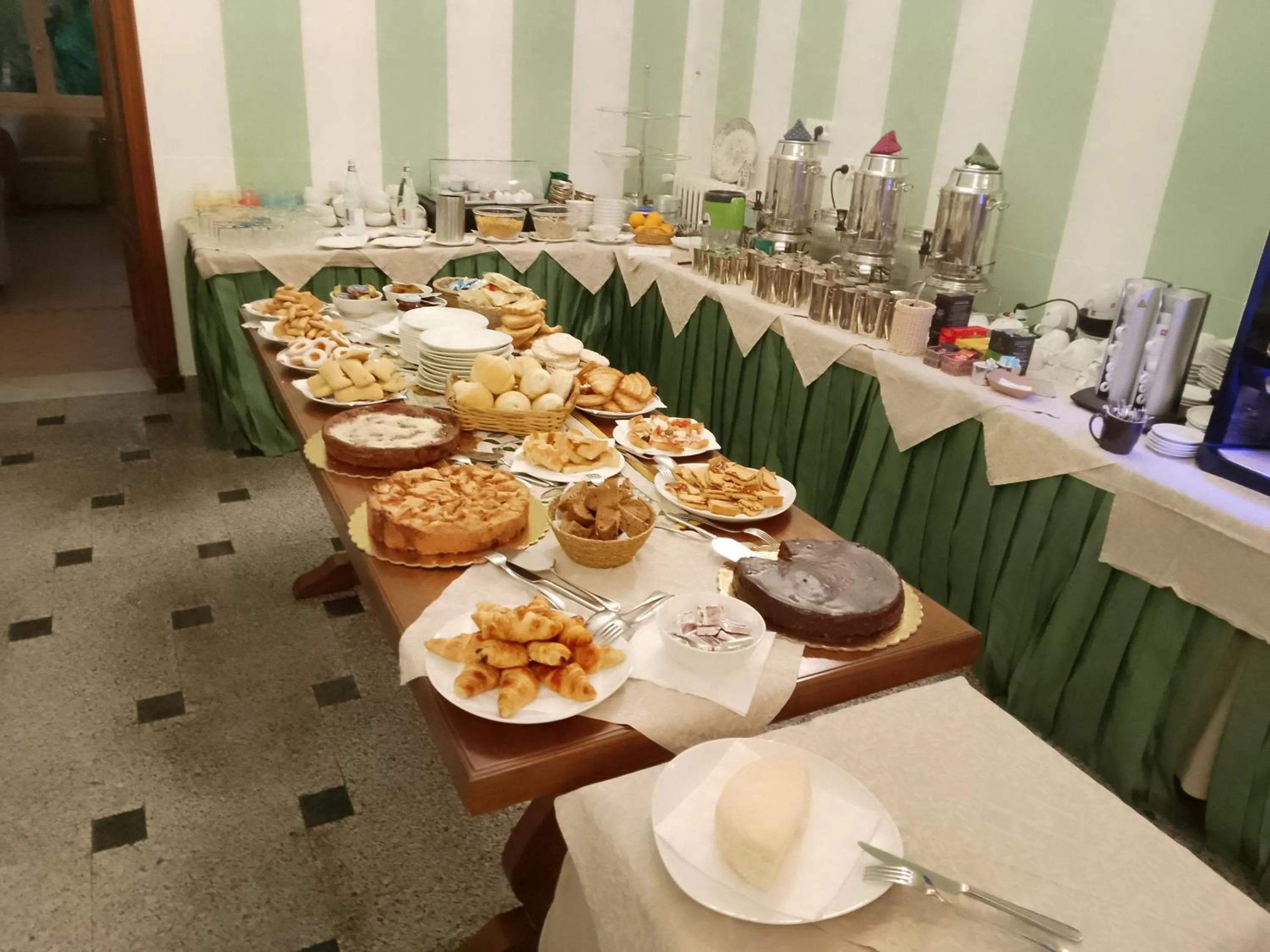 Breakfast in Hotel Miramare