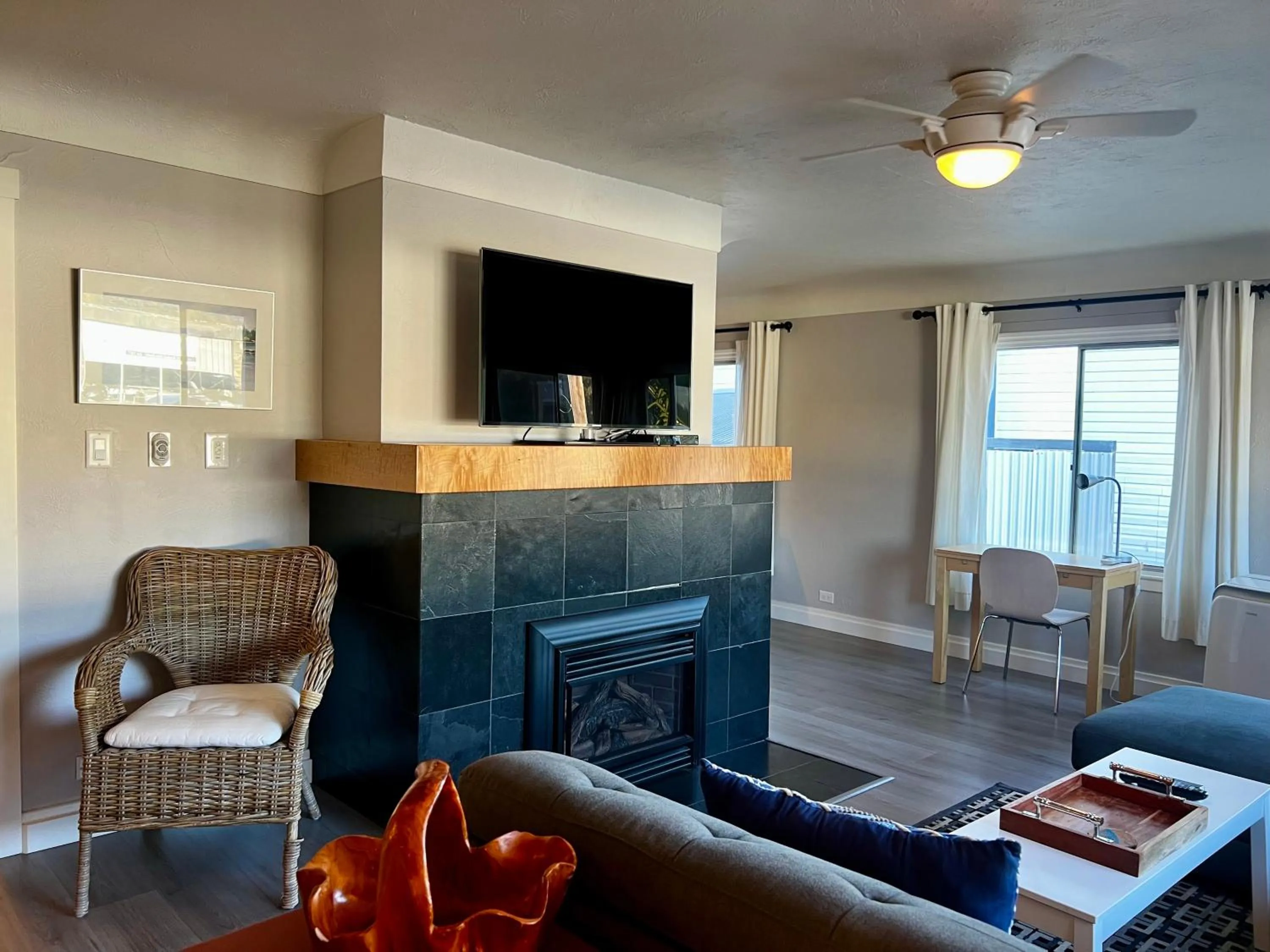 TV and multimedia in Buccaneer Inn