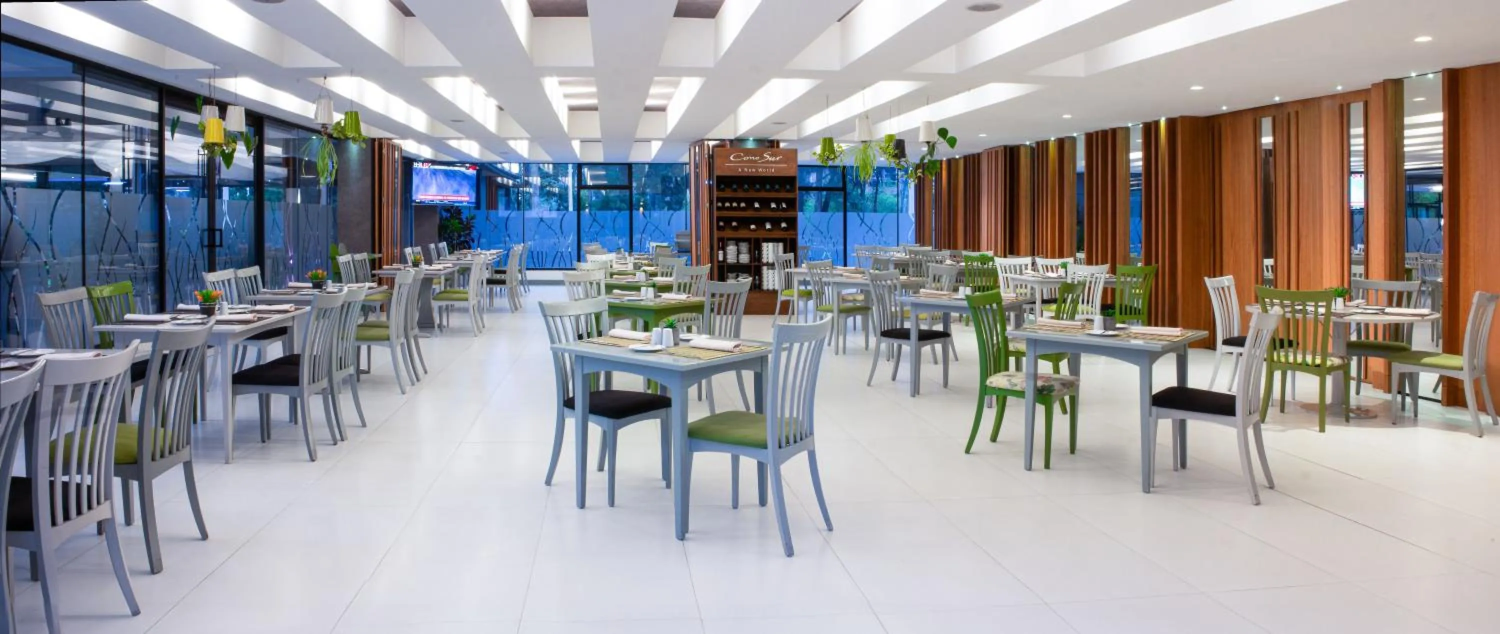 Restaurant/places to eat in Oro Verde Cuenca