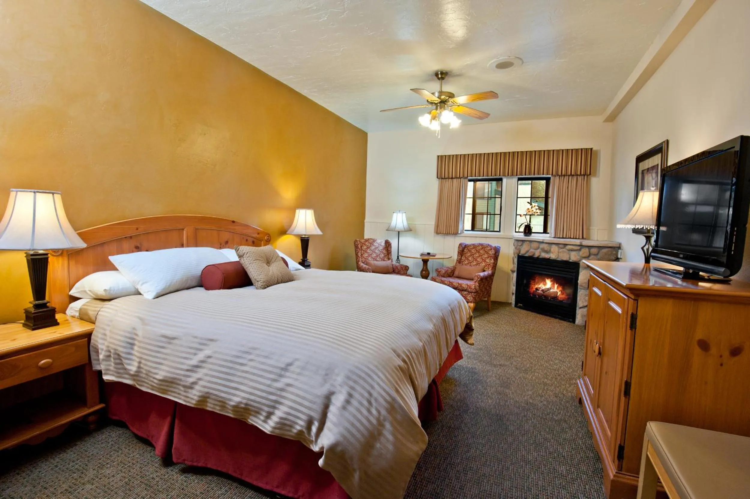 Bedroom, Bed in Austria Hof Lodge