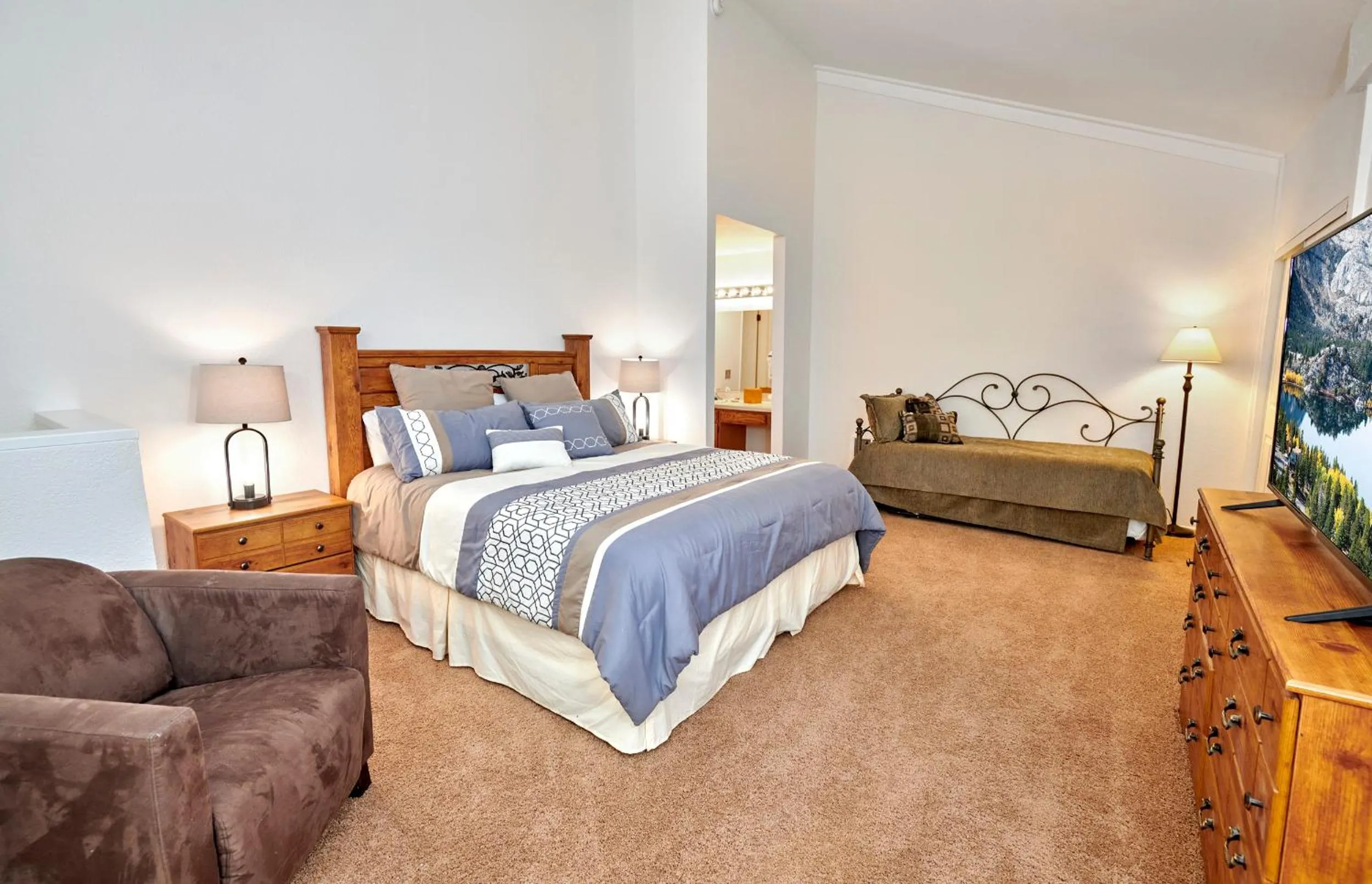 Bed in Austria Hof Lodge