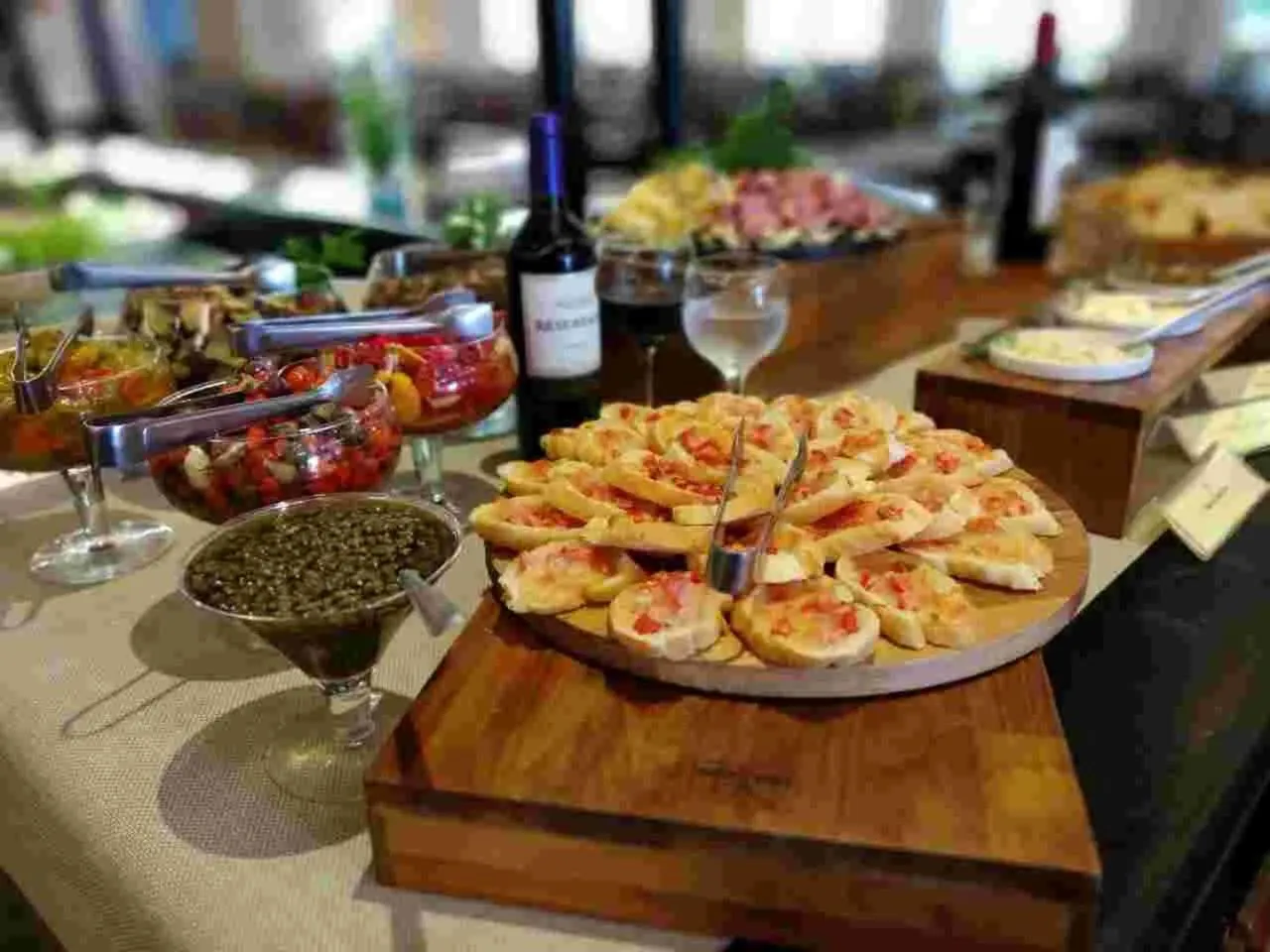 Restaurant/places to eat in Vale Suíço Resort