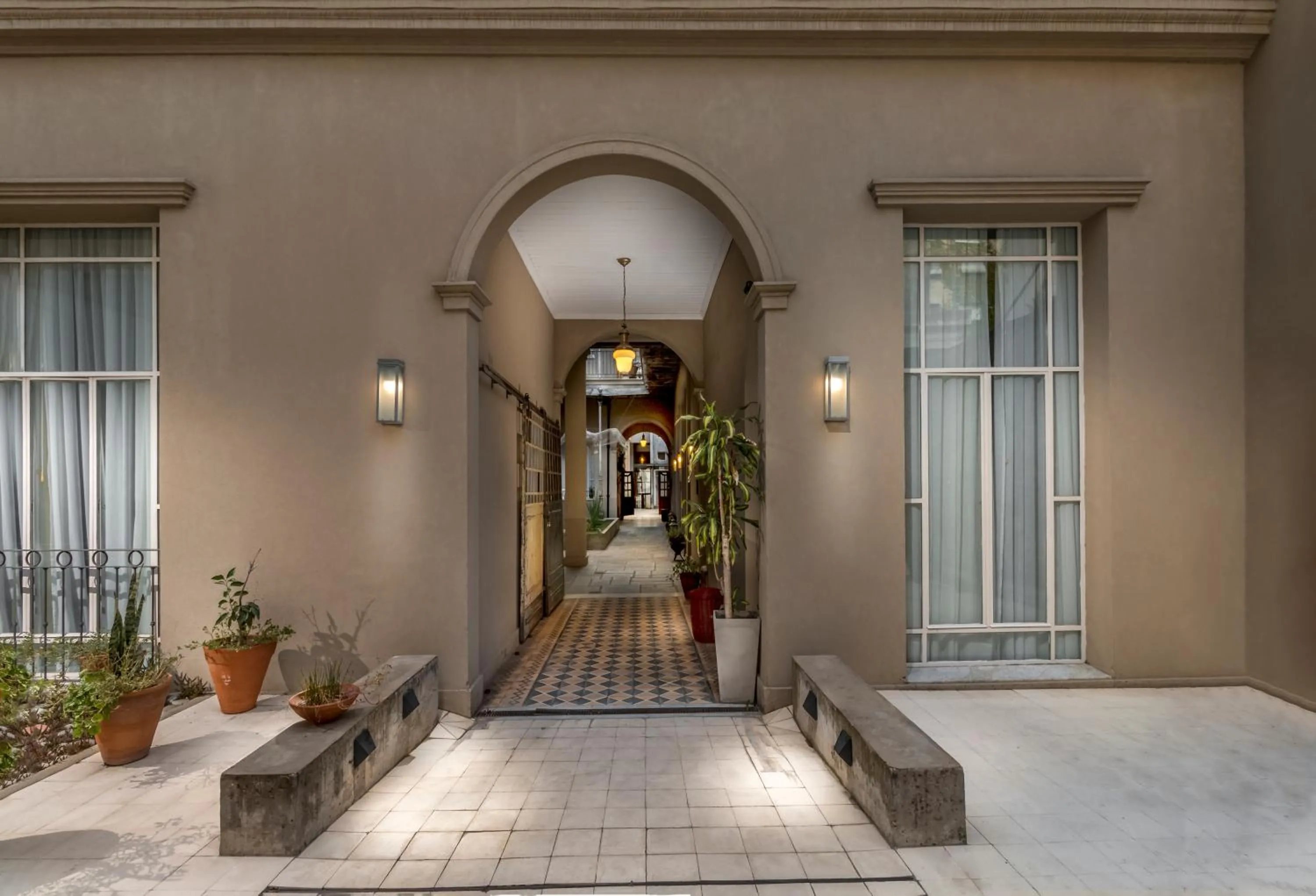 Inner courtyard view in Patios de San Telmo