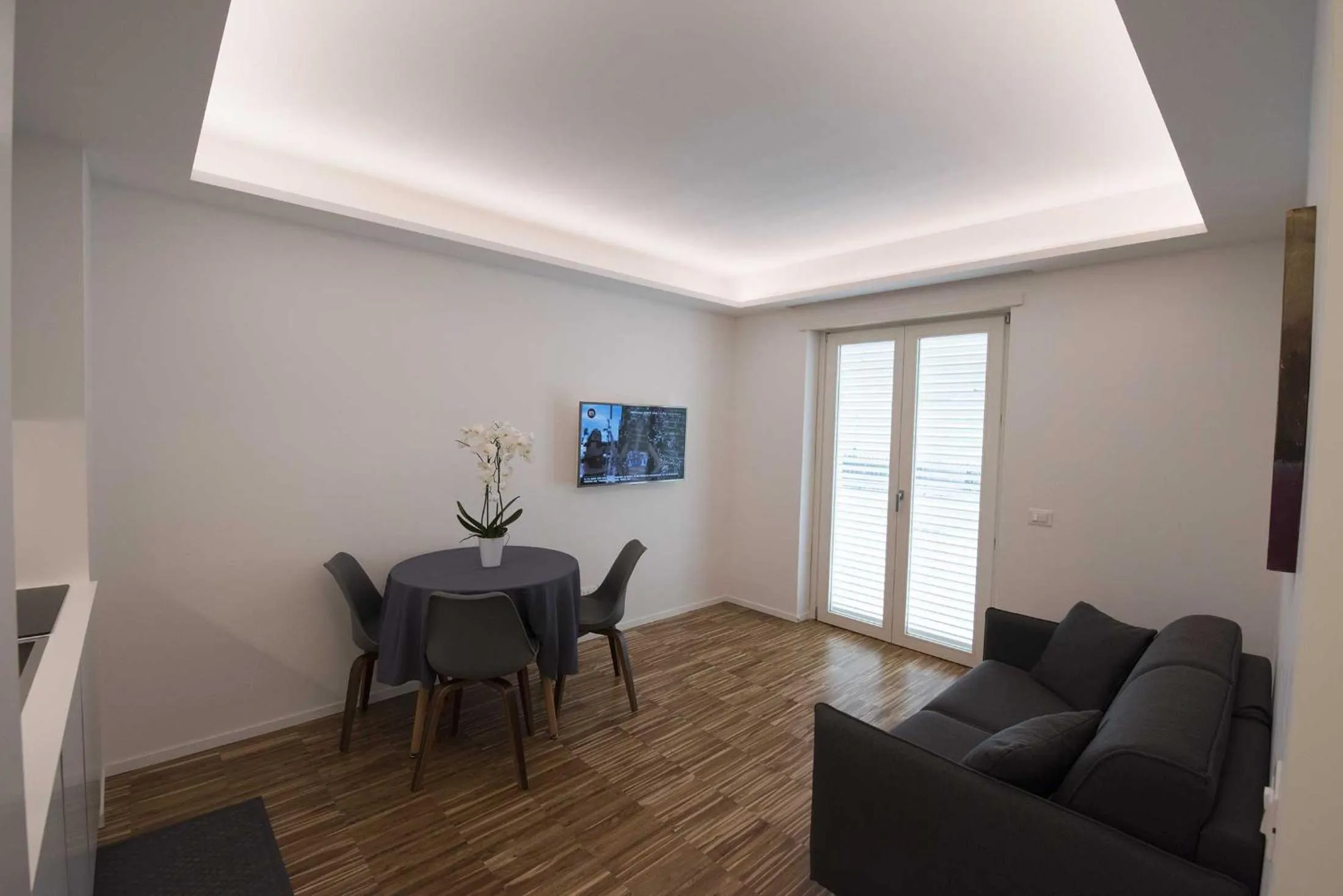 TV and multimedia in apARTments Sperlonga