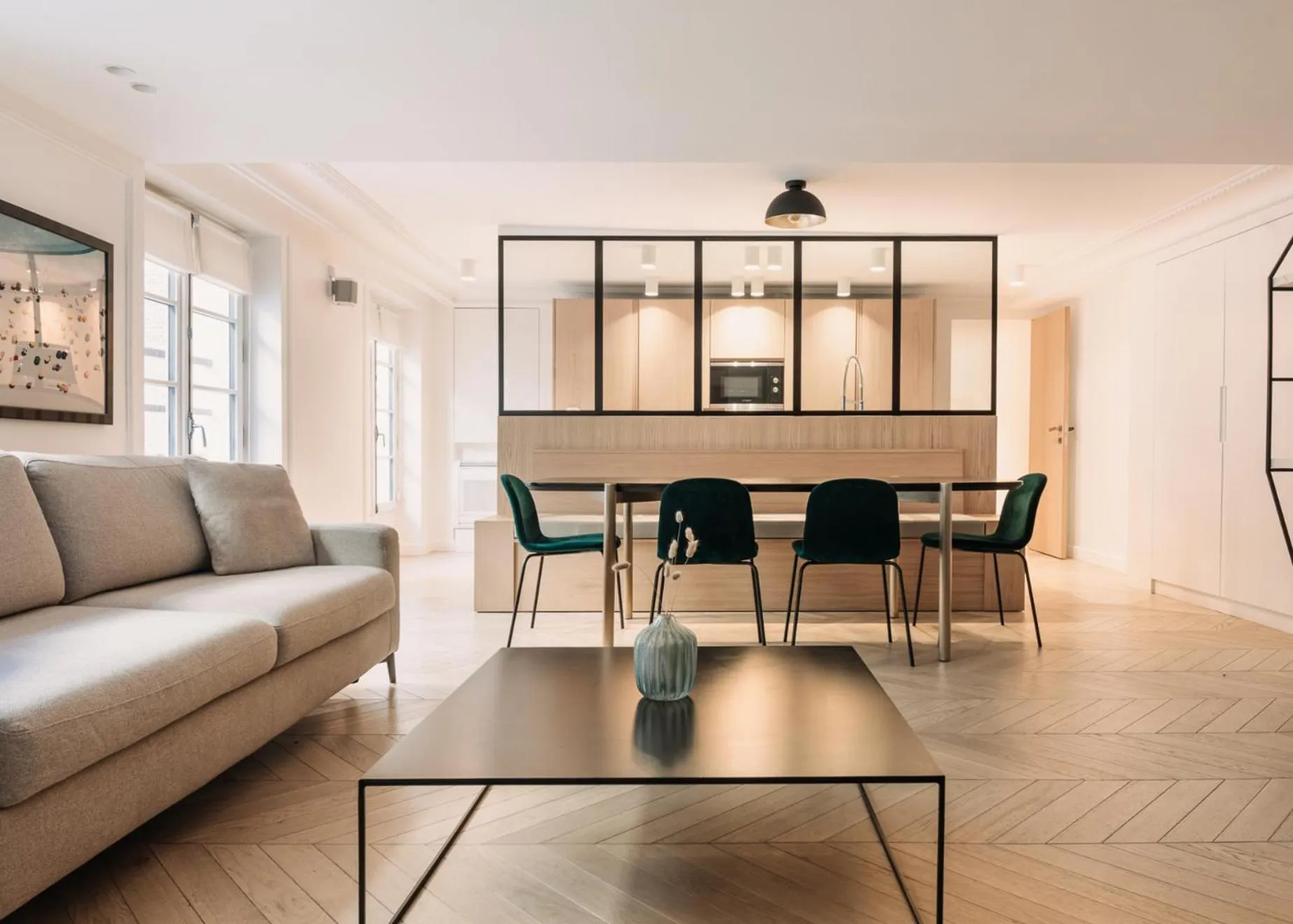 Living room in HIGHSTAY - Luxury Serviced Apartments - Place Vendôme