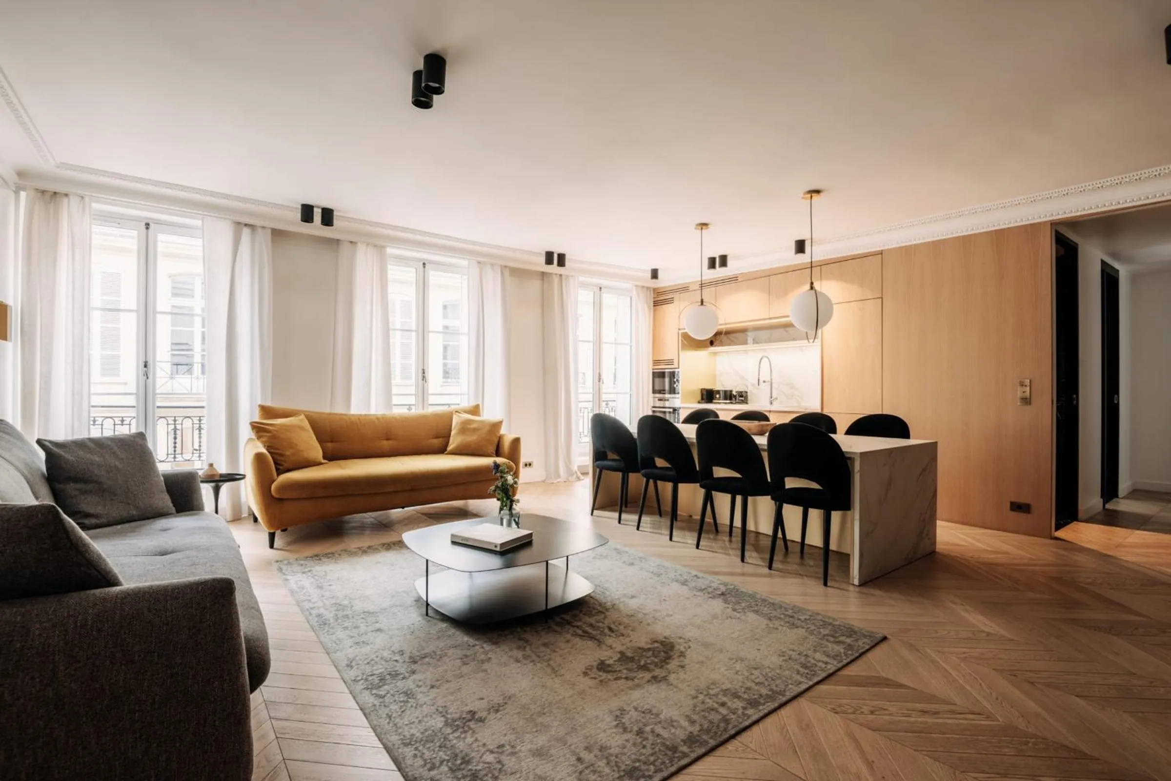 Living room in HIGHSTAY - Luxury Serviced Apartments - Place Vendôme
