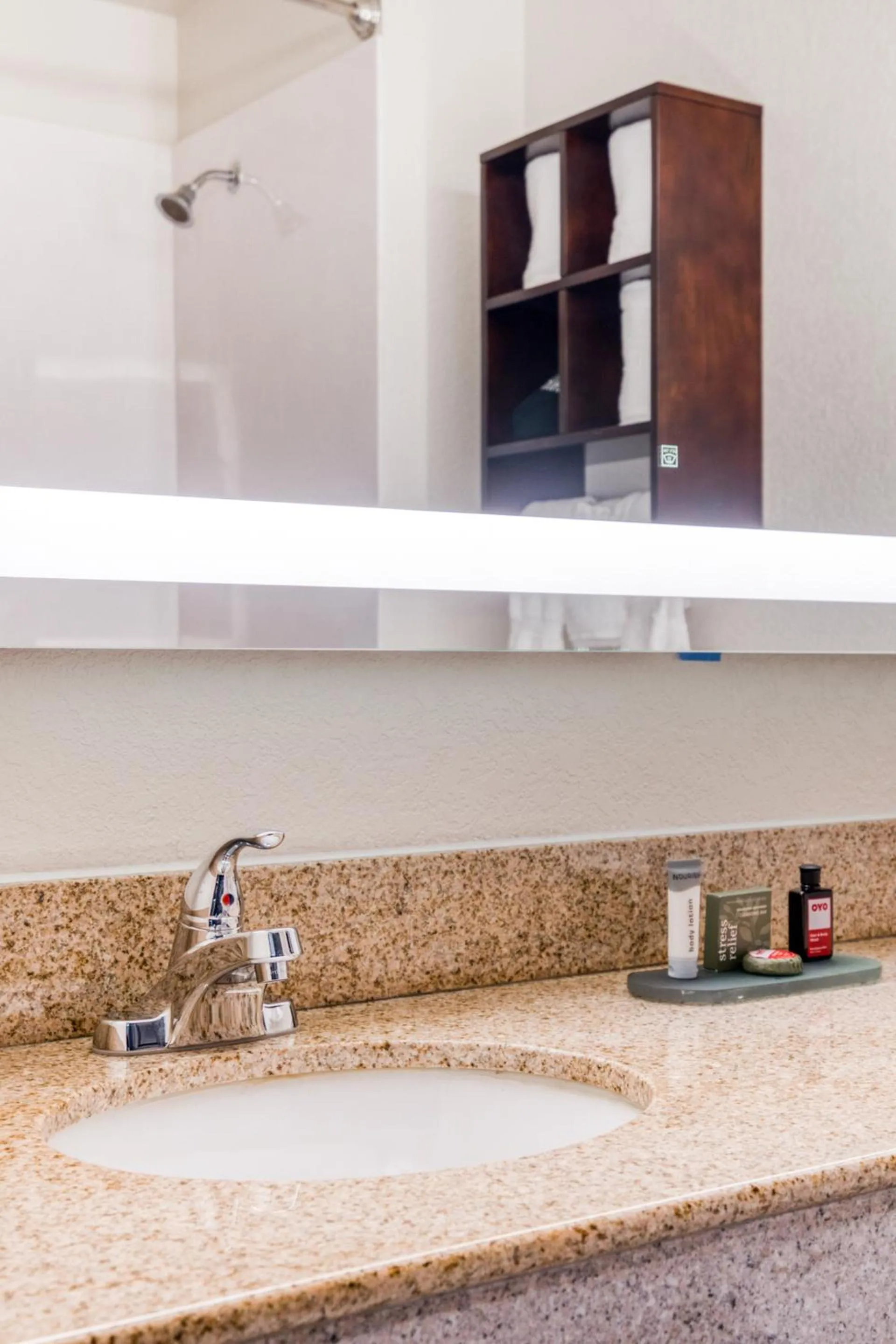 Bathroom in Alexis Hotel & Banquets Dallas Park Central Galleria