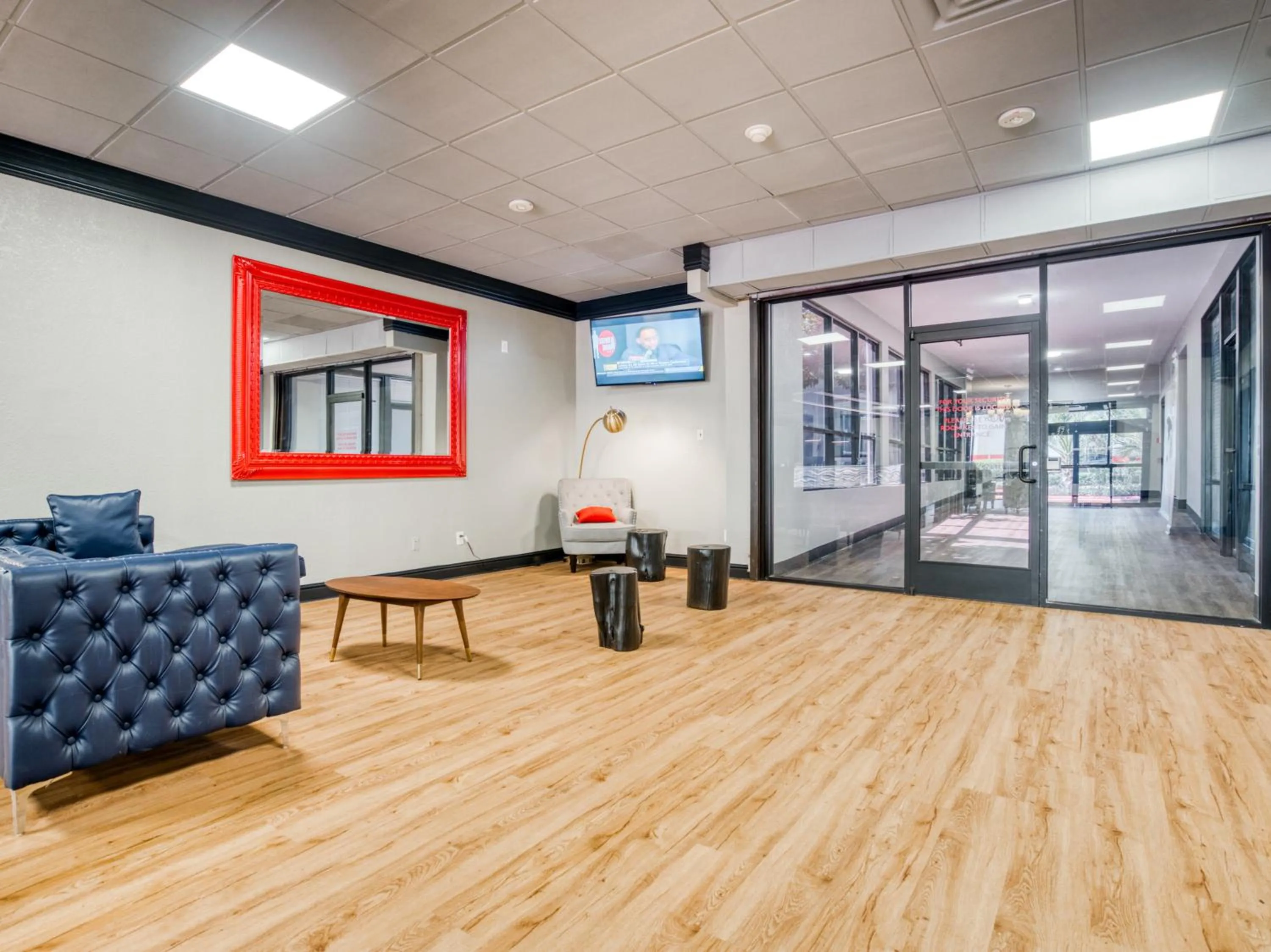 Area and facilities in Alexis Hotel & Banquets Dallas Park Central Galleria