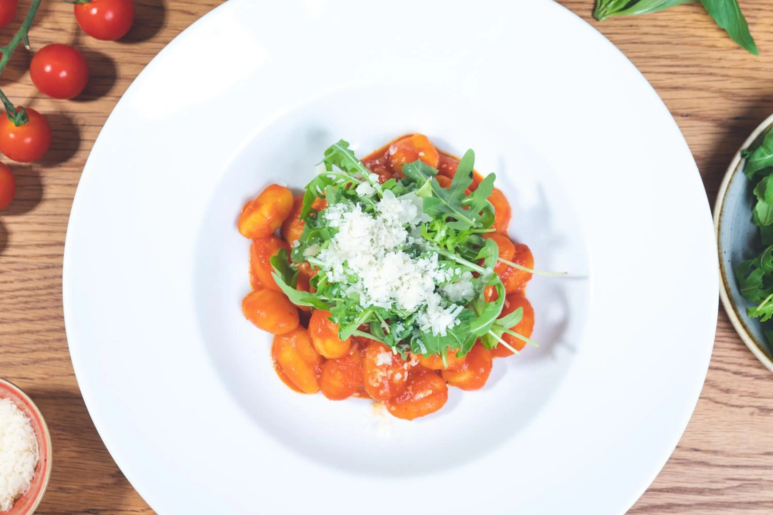 Restaurant/places to eat in Landart Hotel