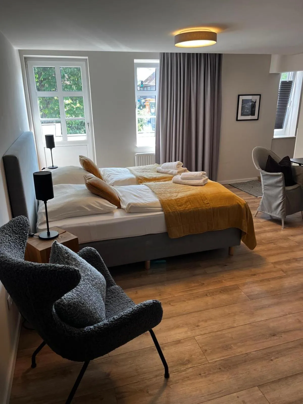 Photo of the whole room, Bed in Landart Hotel