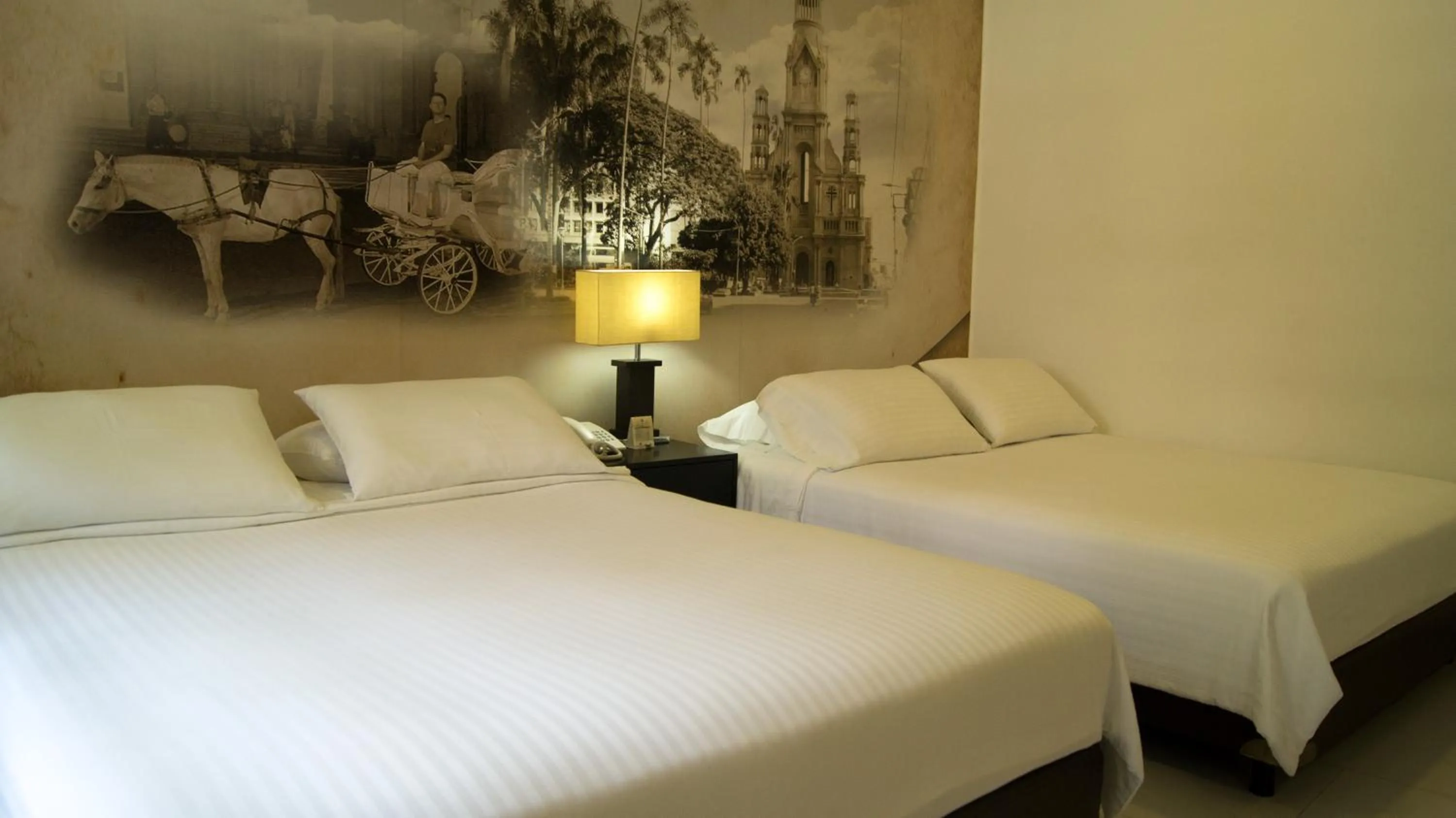Photo of the whole room, Bed in Aw Hotel Puerta de San Antonio