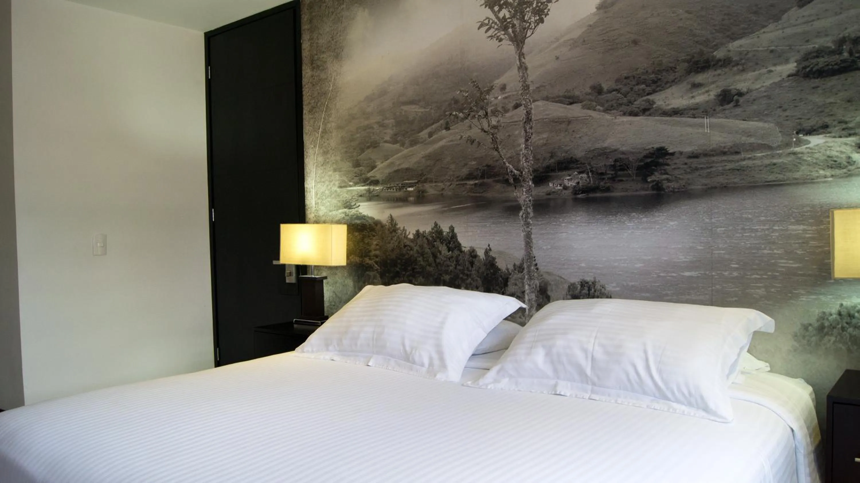 Bedroom, Bed in Aw Hotel Puerta de San Antonio