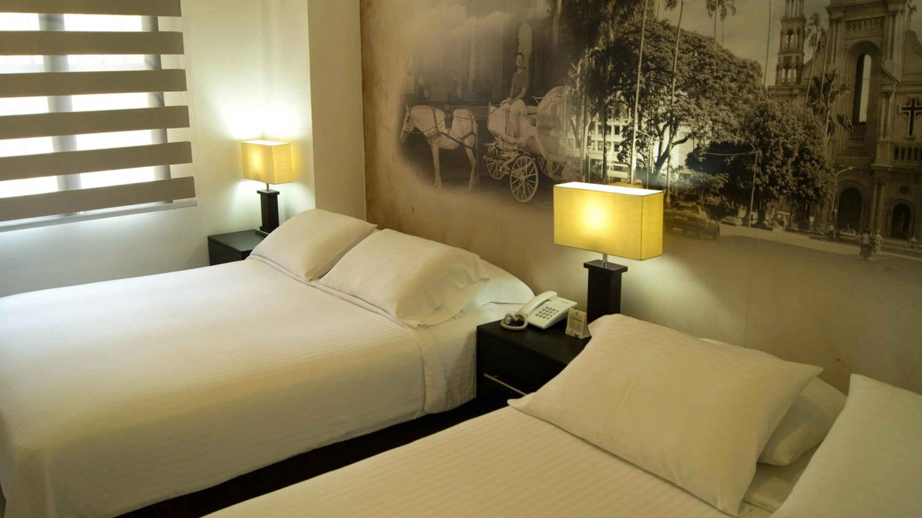 Photo of the whole room, Bed in Aw Hotel Puerta de San Antonio