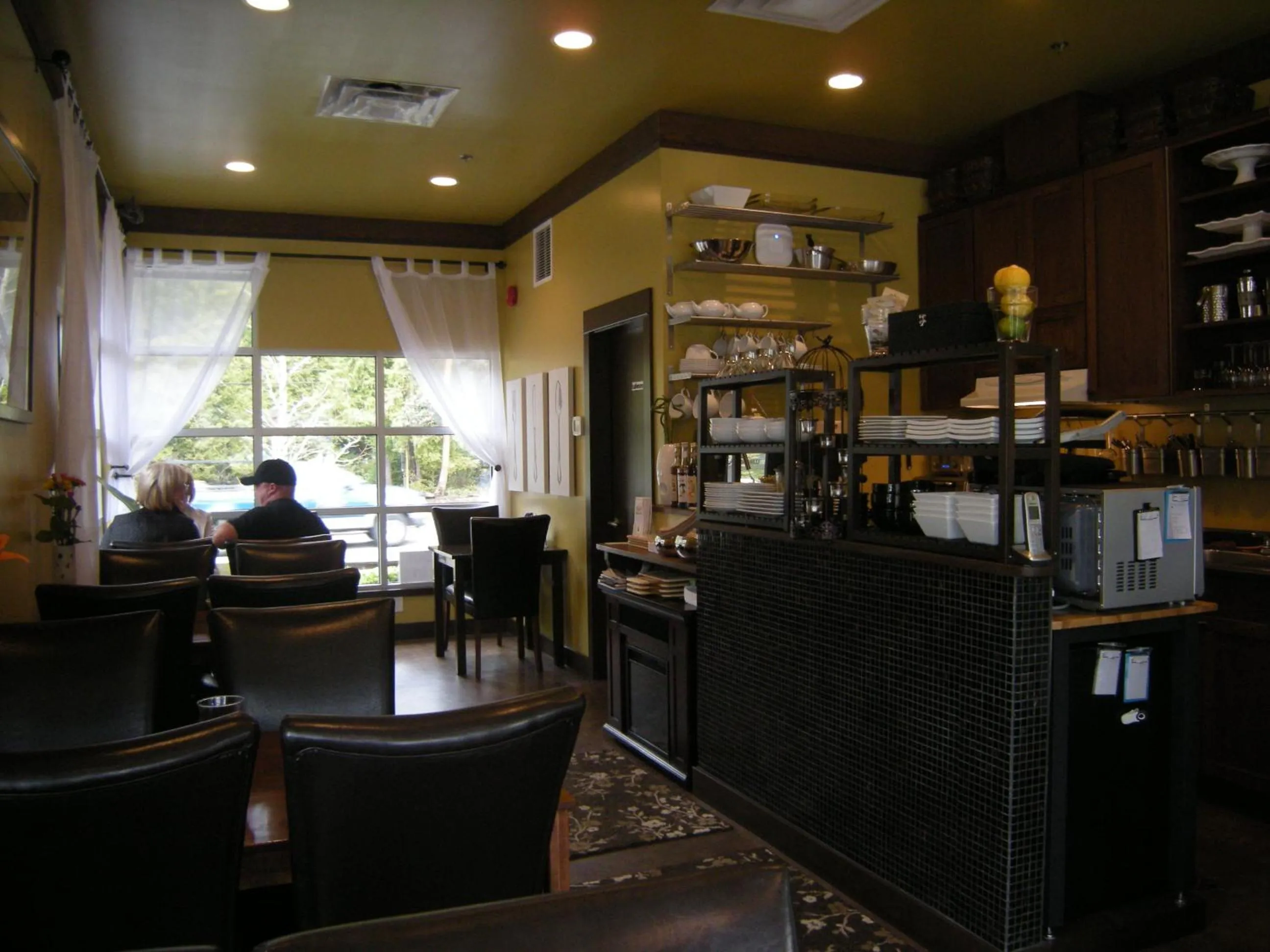 Restaurant/places to eat in Oceanside Village Resort