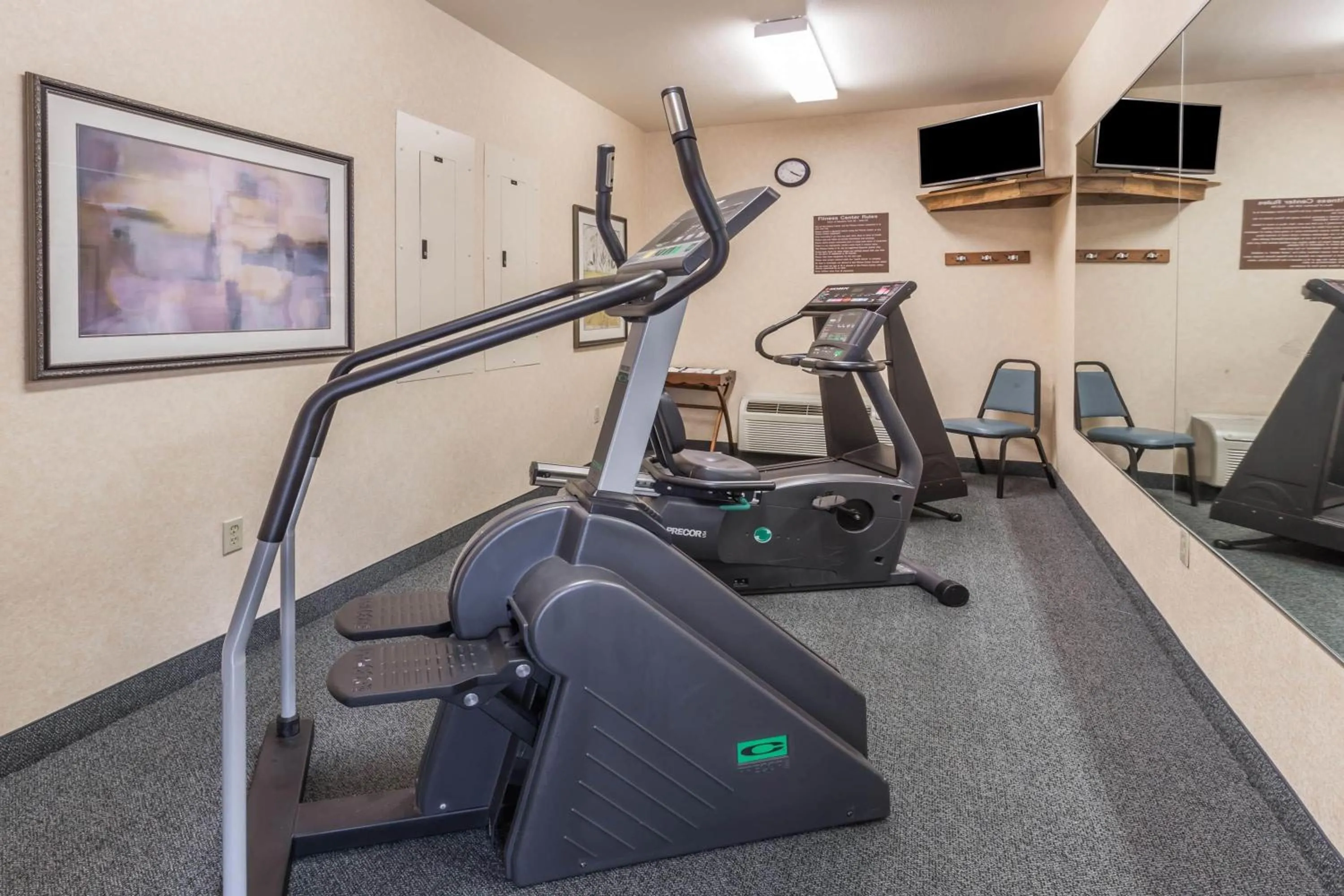 Fitness centre/facilities in Baymont by Wyndham Waterford/Burlington WI