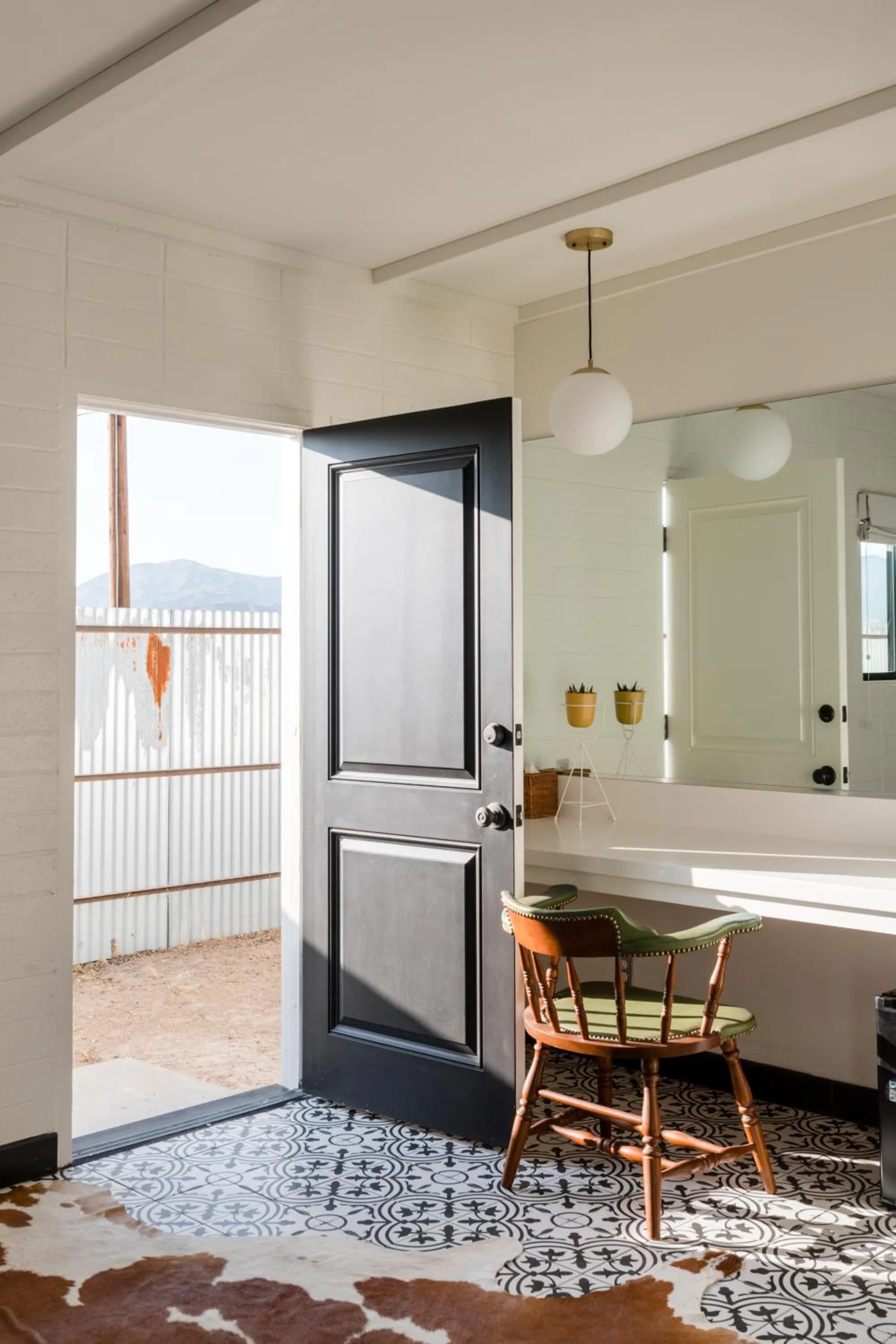 Kitchen or kitchenette in Cuyama Buckhorn