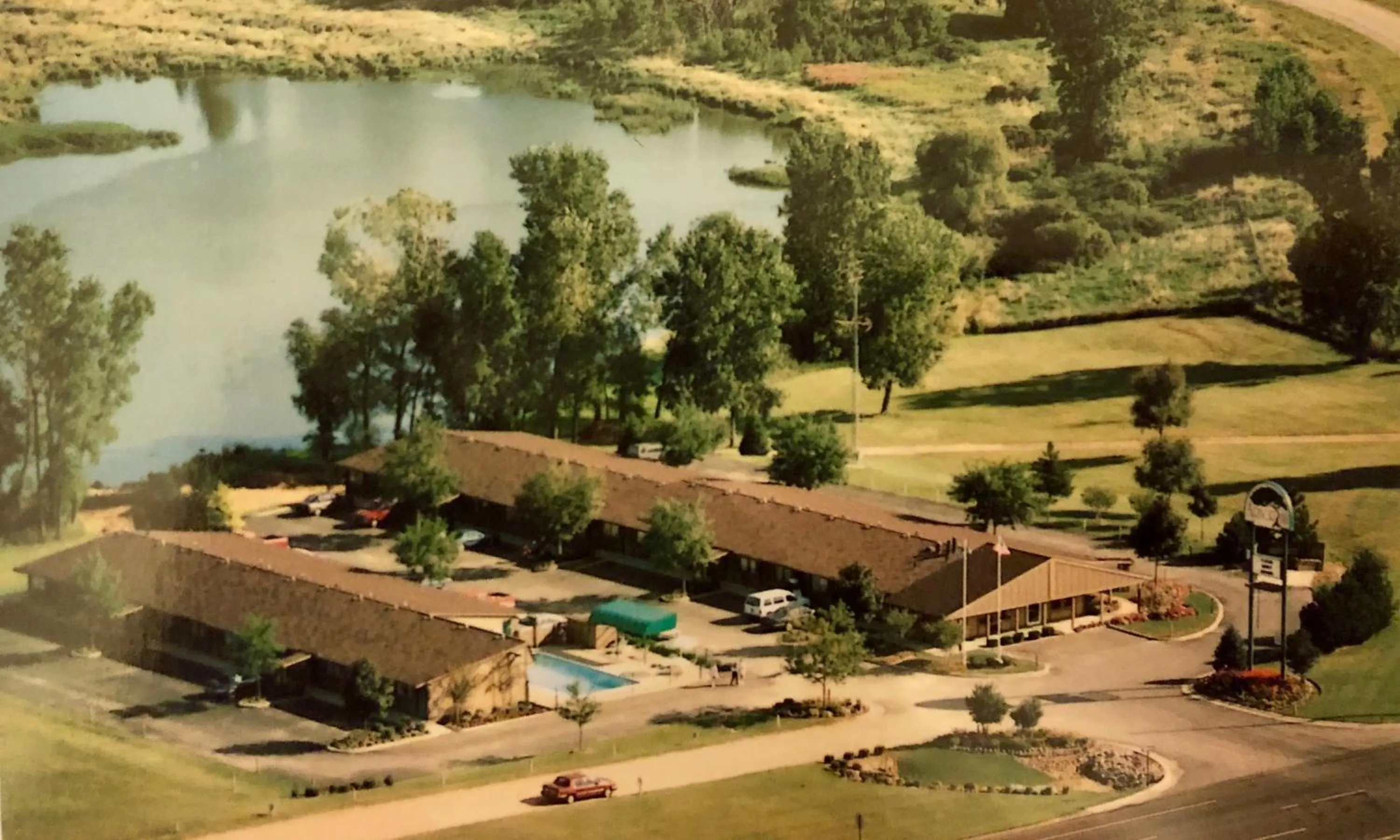 Bird's eye view in Arbor Inn of Historic Marshall