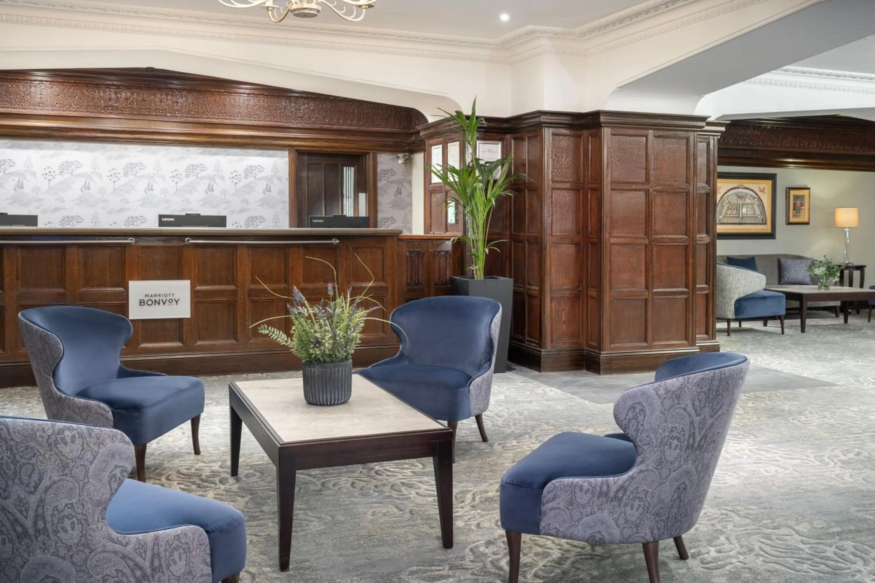 Lobby or reception in Delta Hotels by Marriott St Pierre Country Club