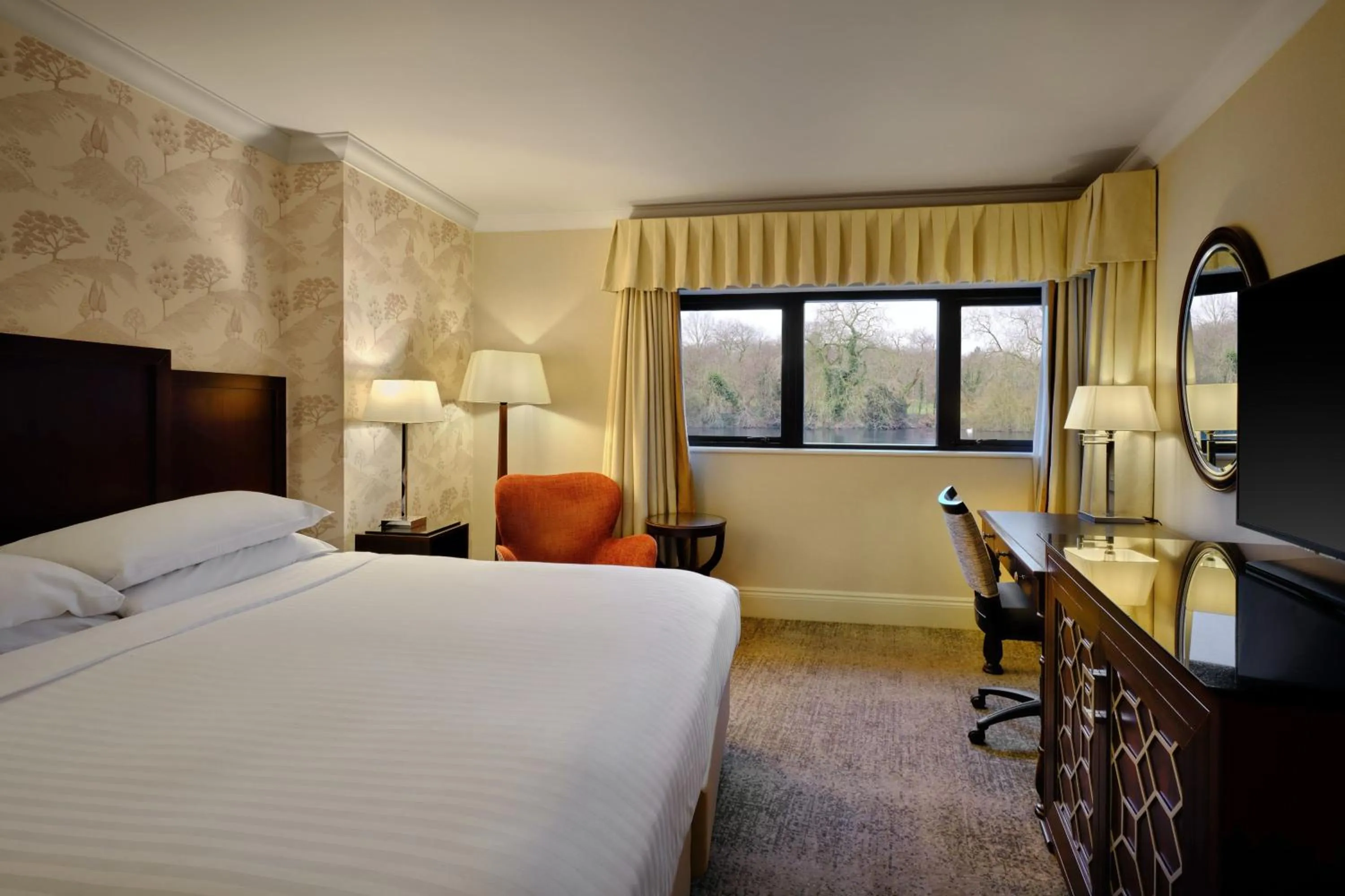 Photo of the whole room, Bed in Delta Hotels by Marriott St Pierre Country Club
